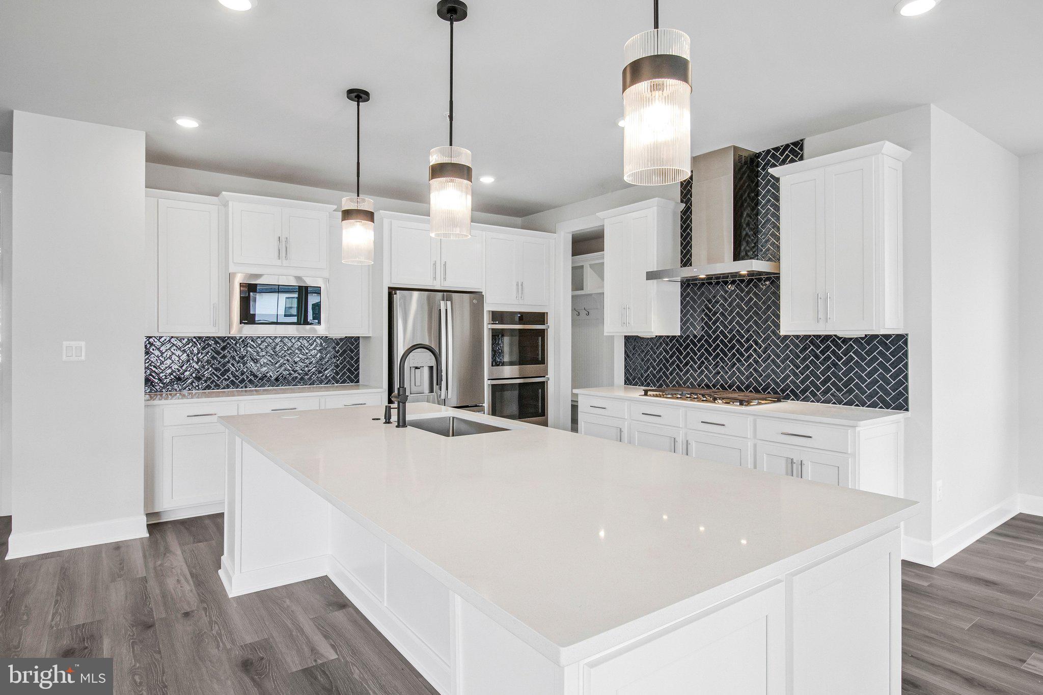TWO RIVERS - Residential