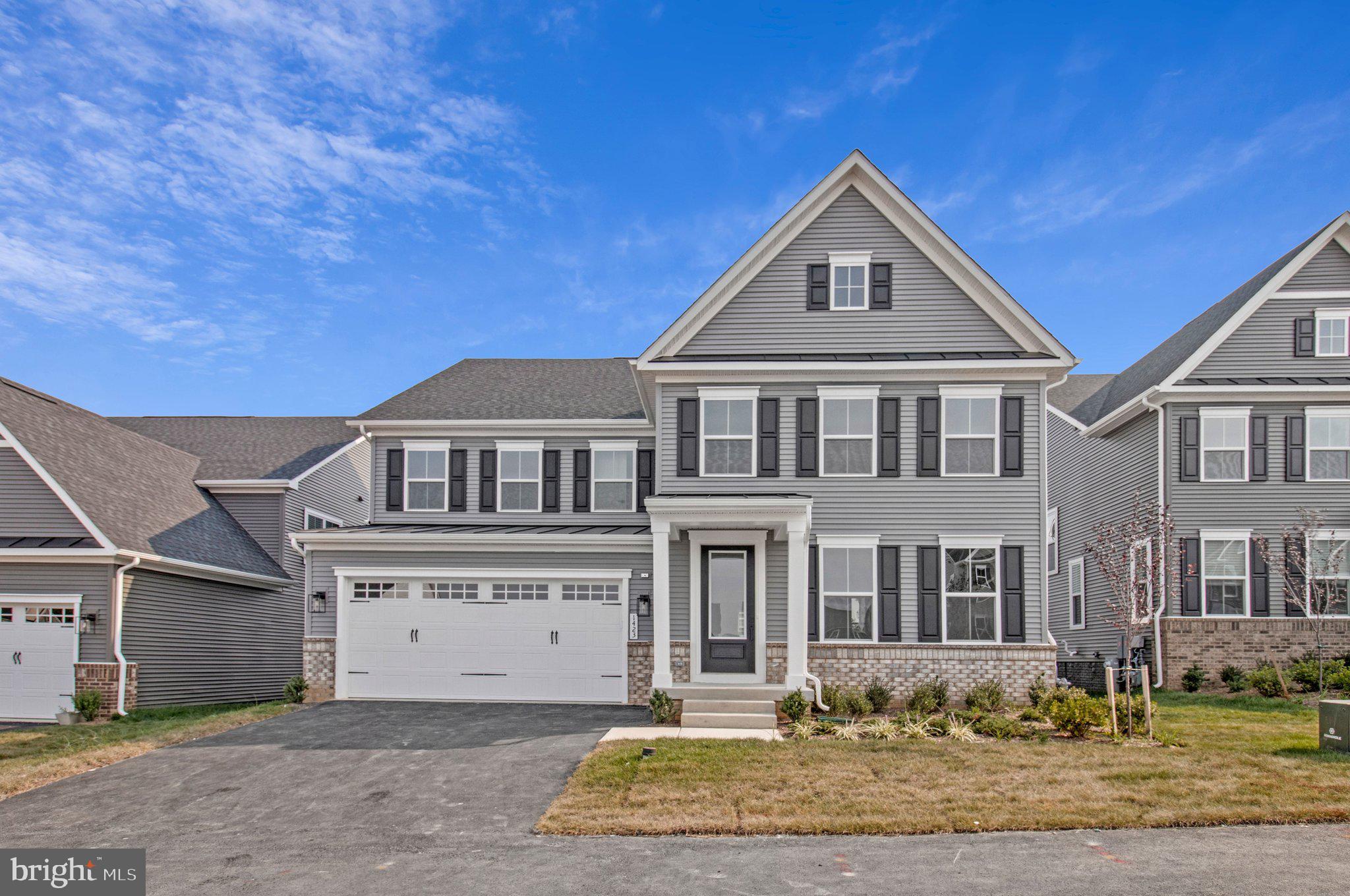 TWO RIVERS - Residential