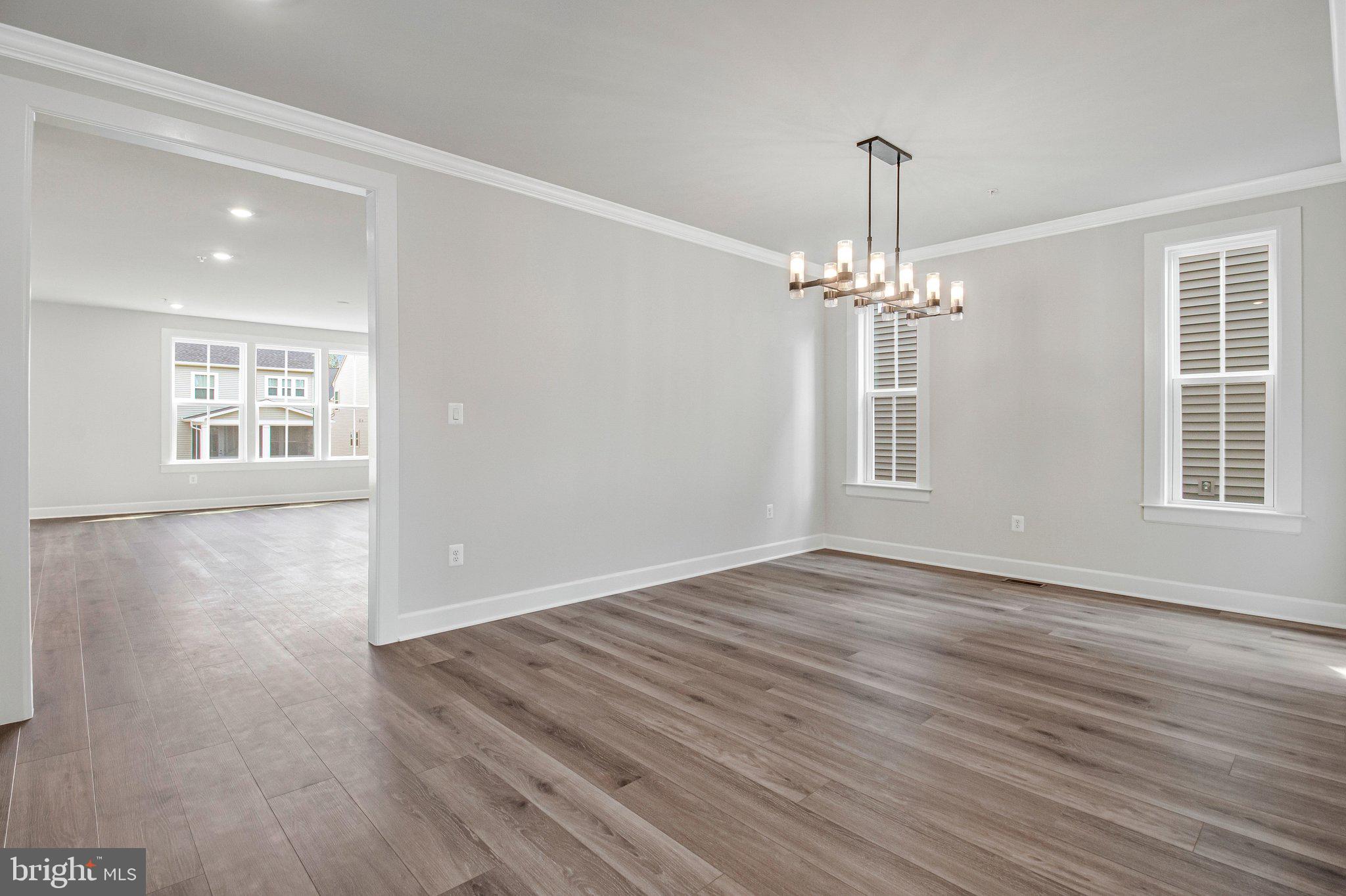 TWO RIVERS - Residential
