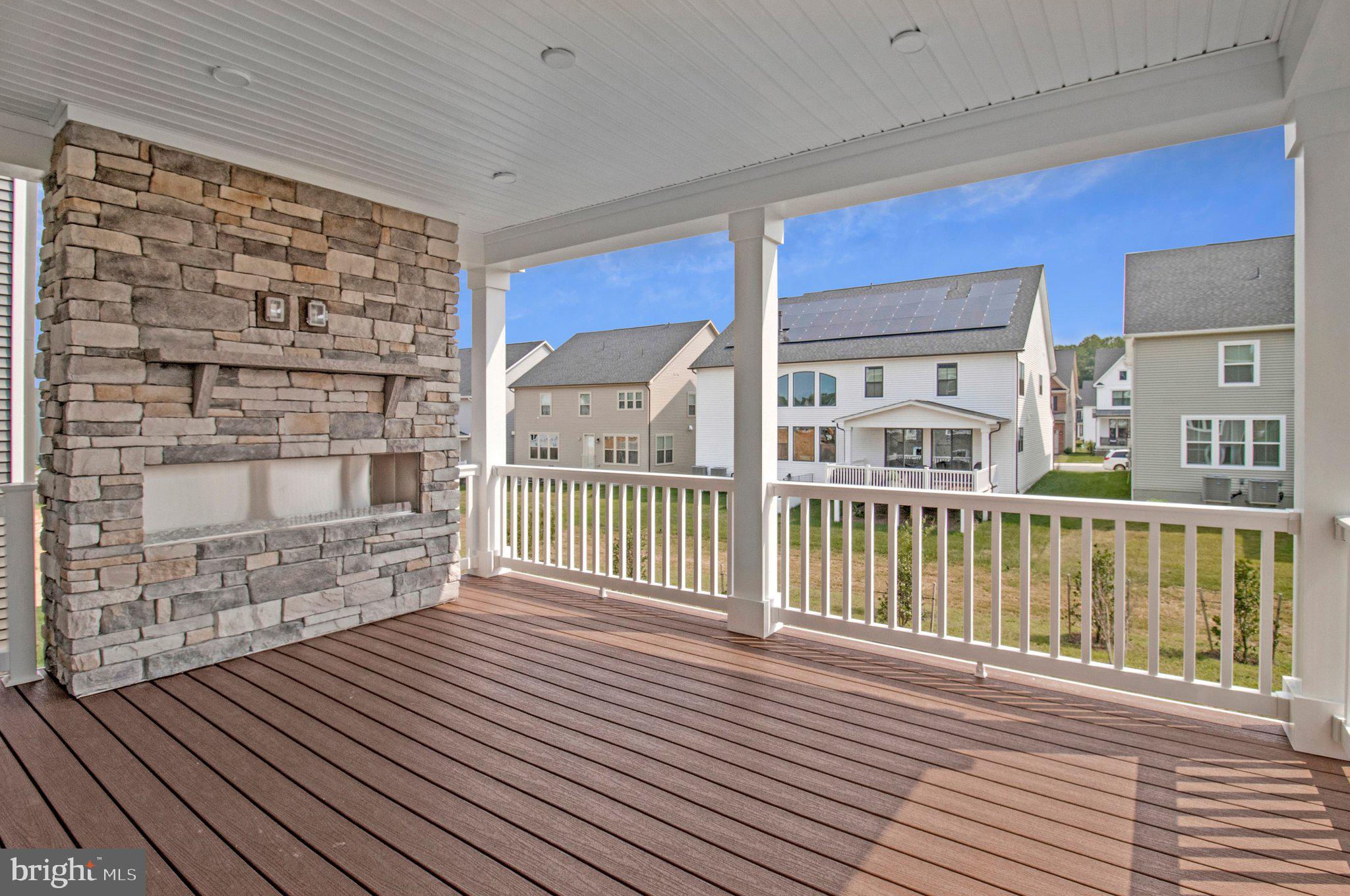 TWO RIVERS - Residential