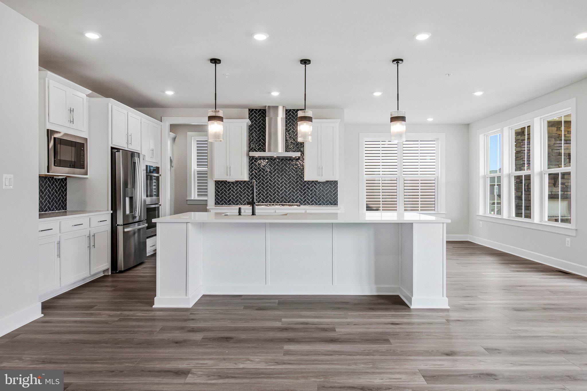 TWO RIVERS - Residential