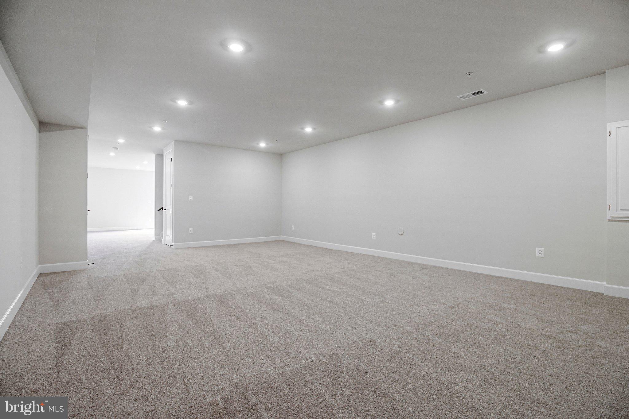 TWO RIVERS - Residential