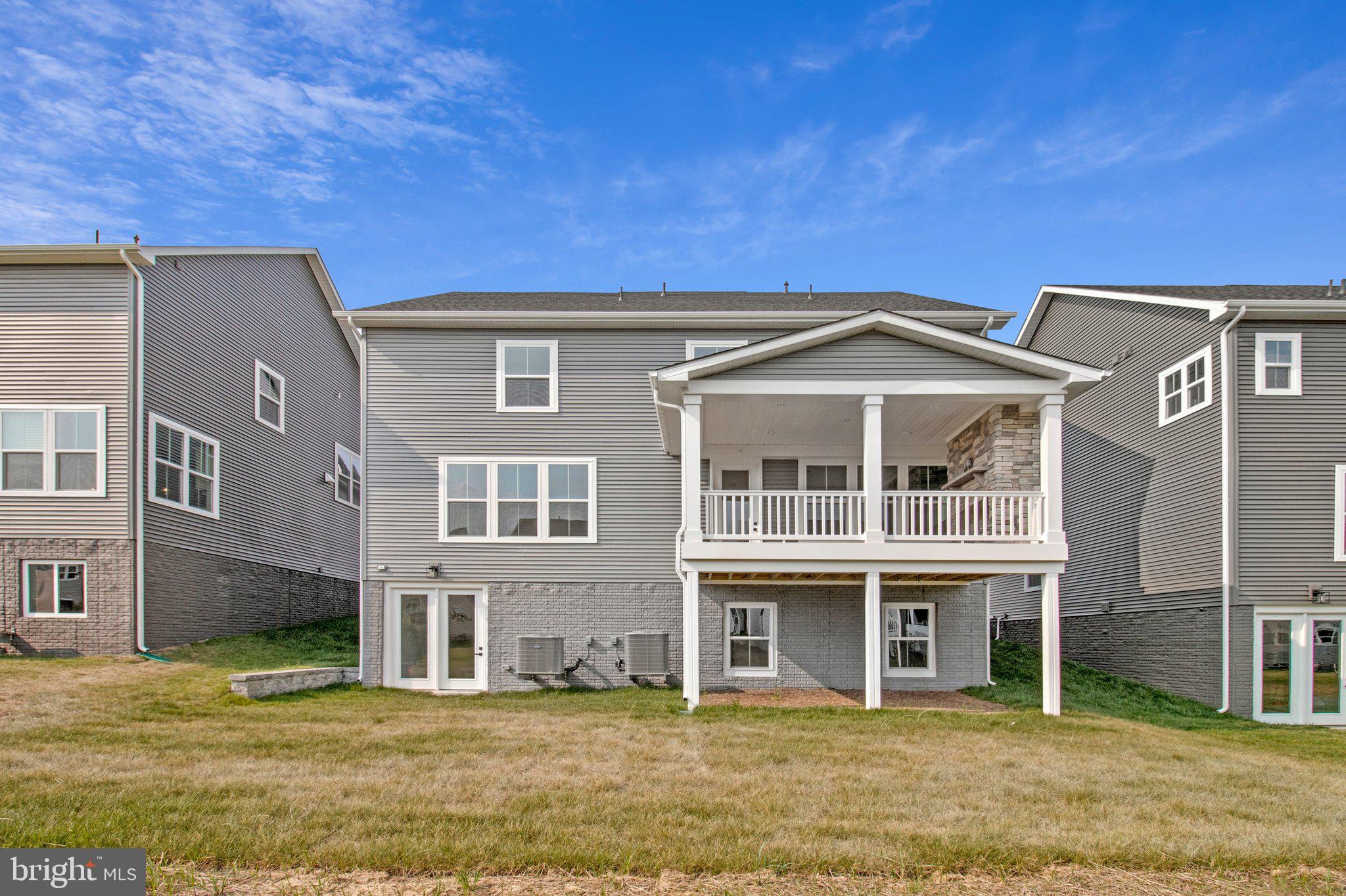 TWO RIVERS - Residential