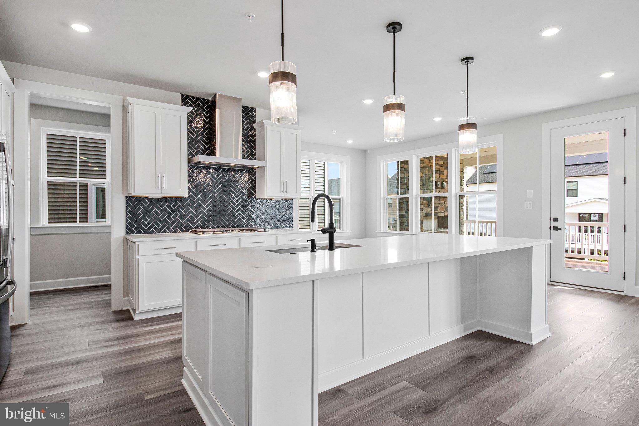 TWO RIVERS - Residential