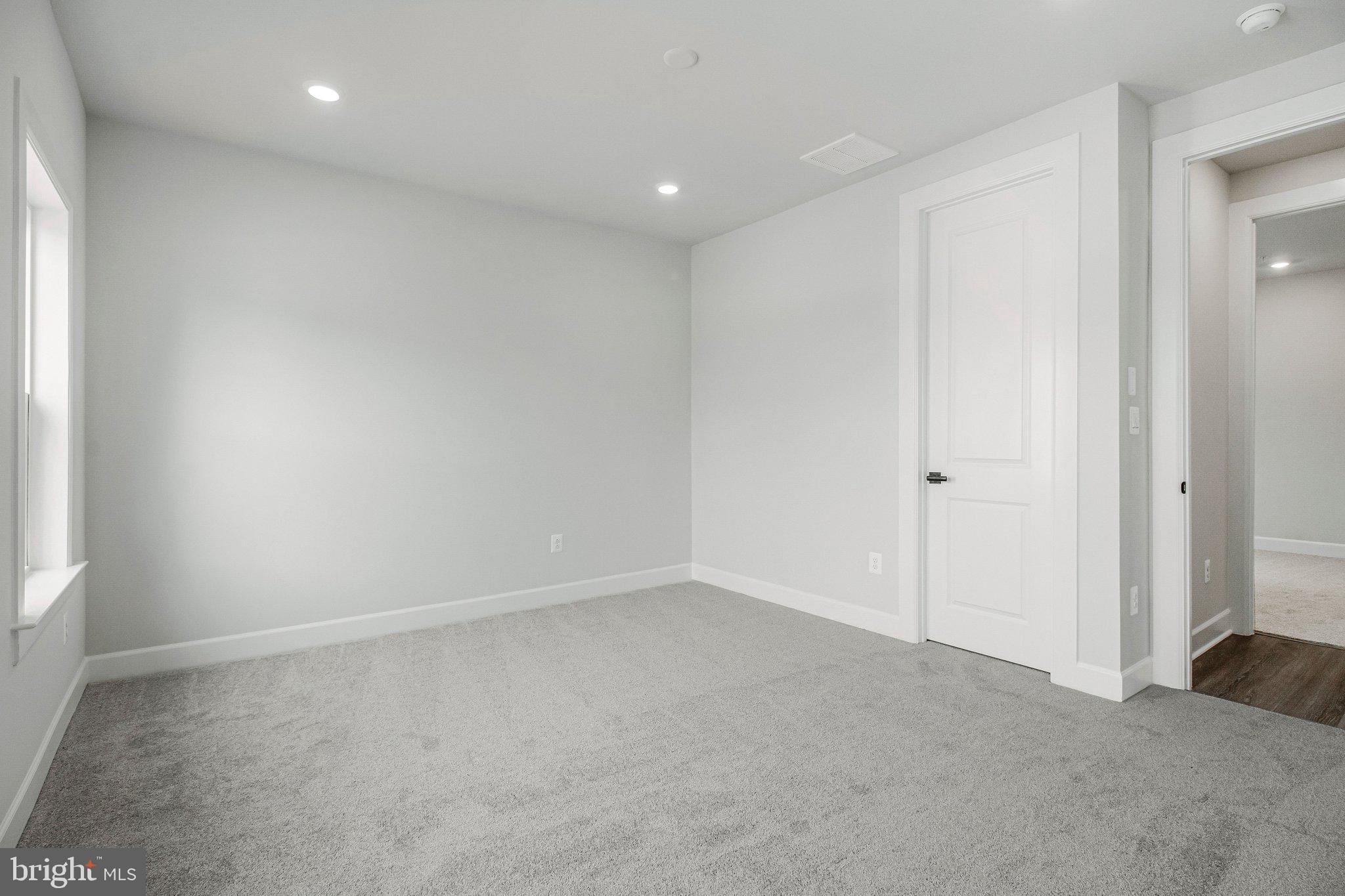 TWO RIVERS - Residential