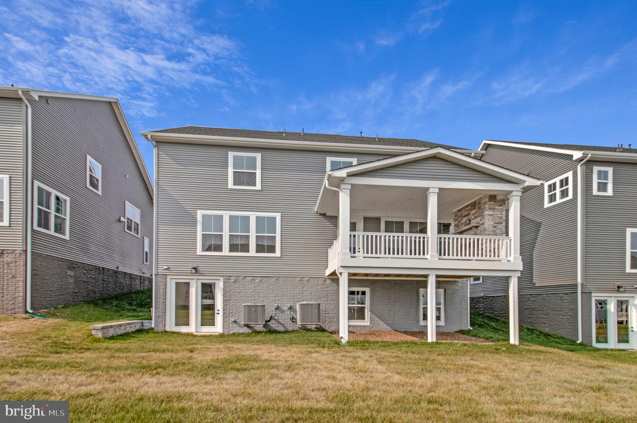 TWO RIVERS - Residential
