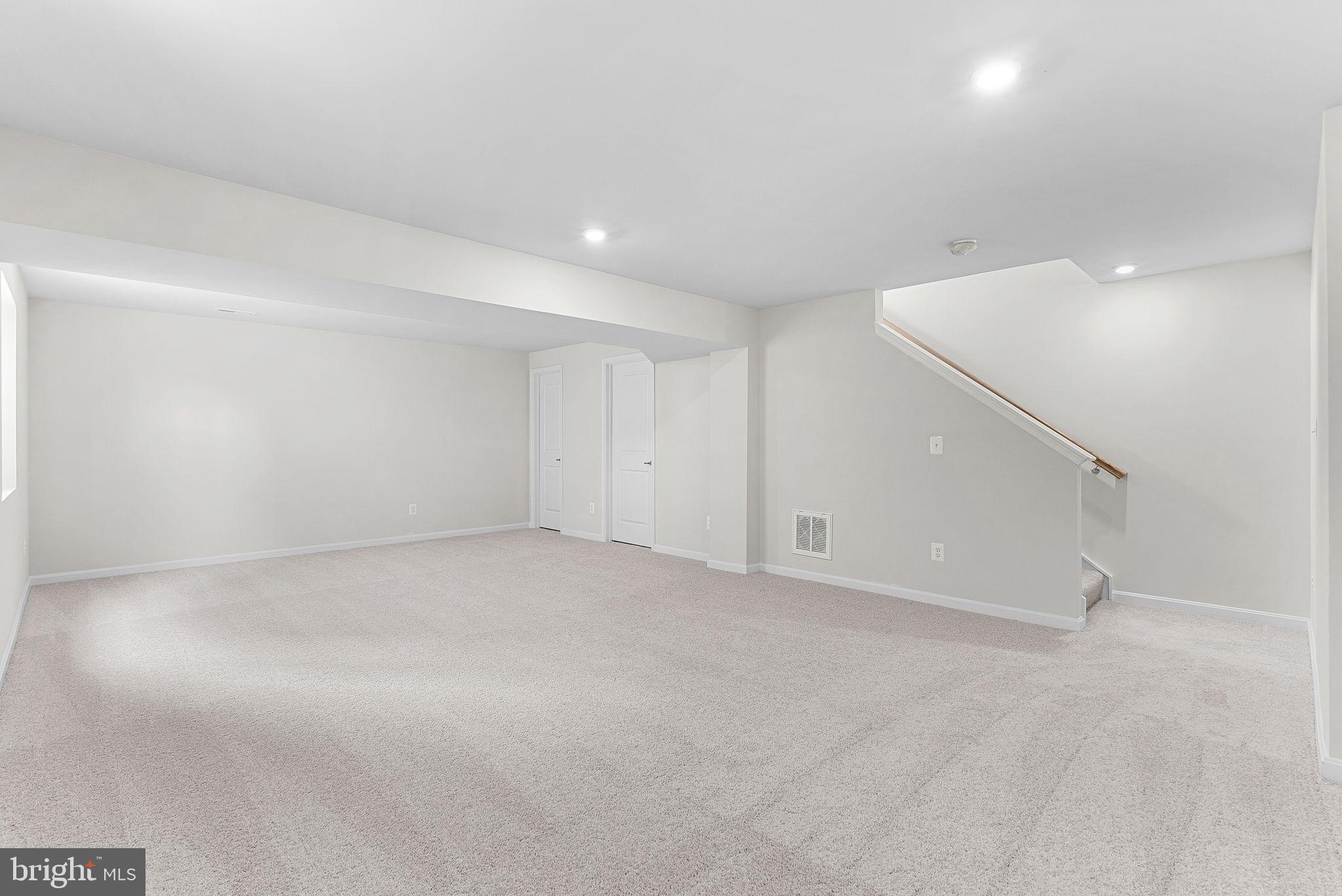 SOUTH BROOK - Residential