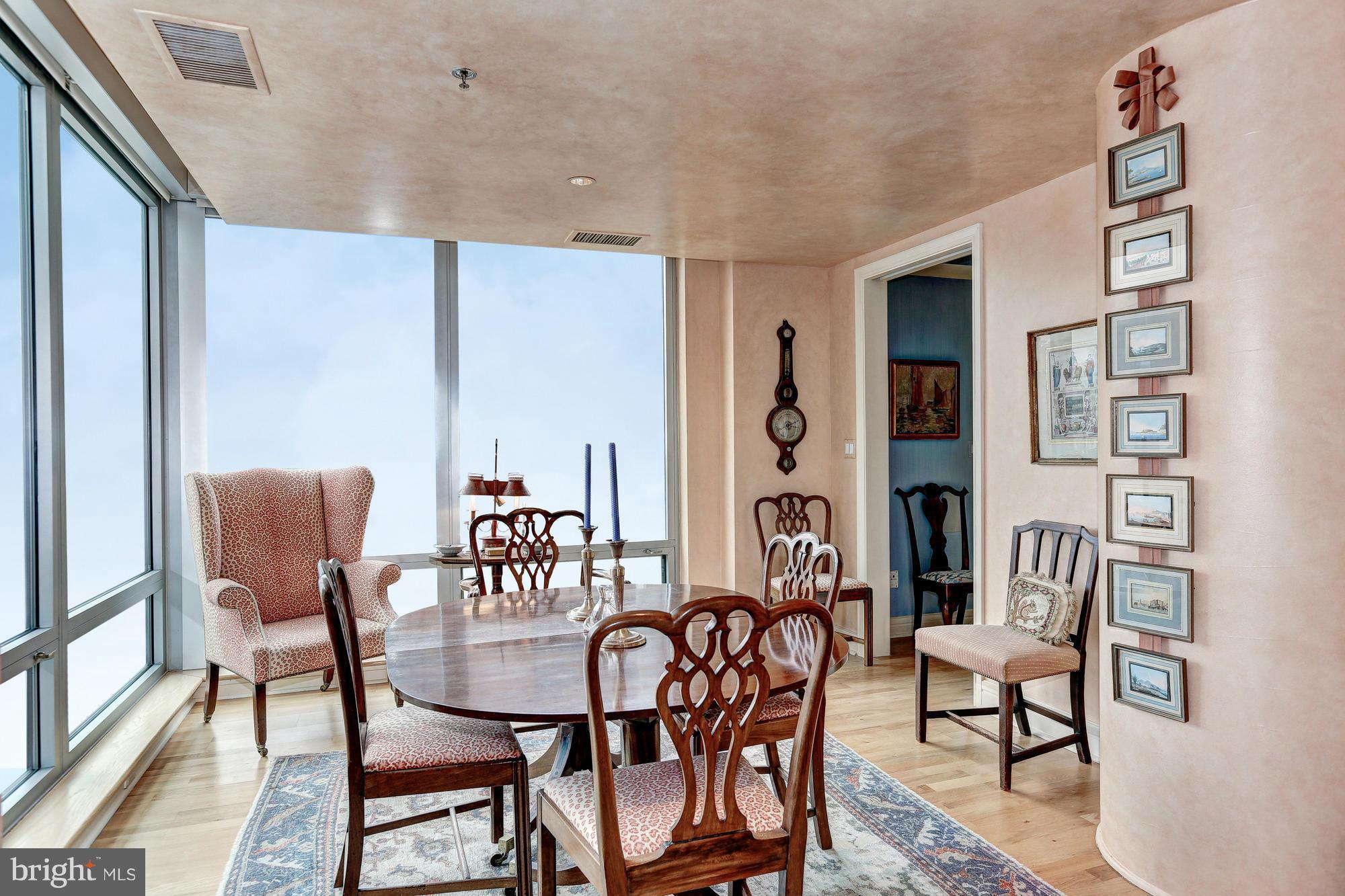 WEST END - Residential