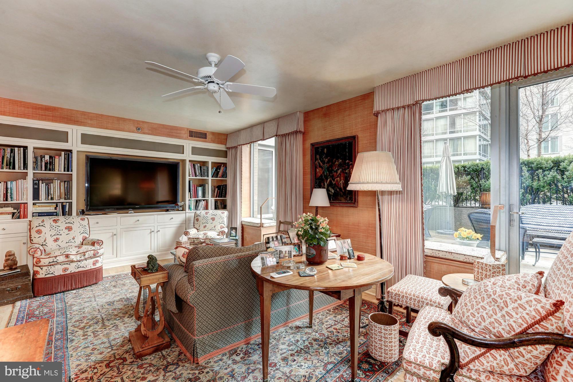 WEST END - Residential