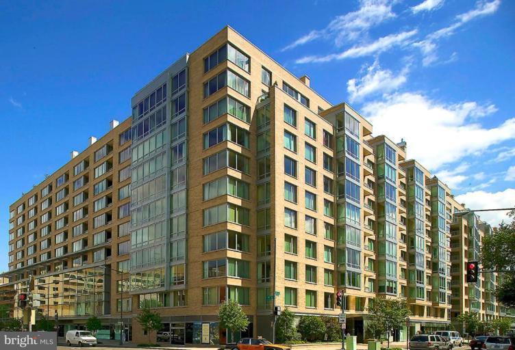 WEST END - Residential