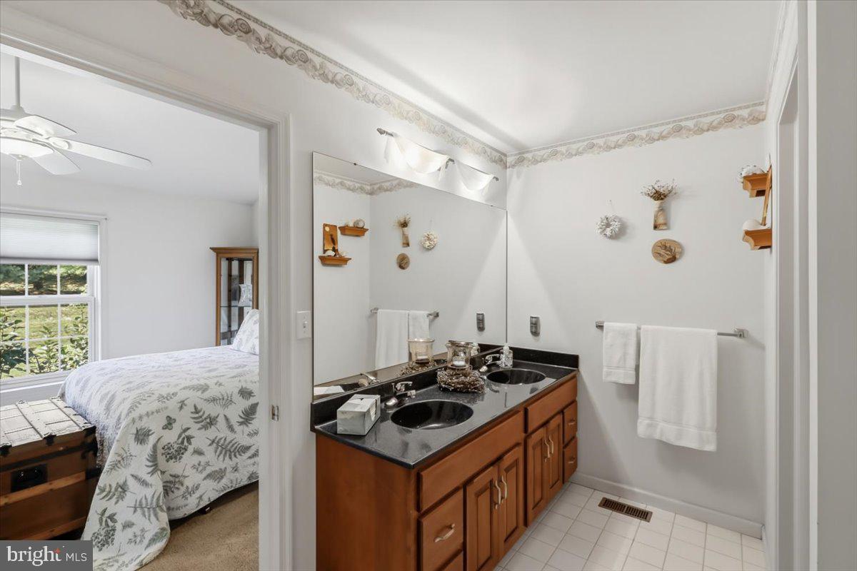 PARKSIDE - Residential