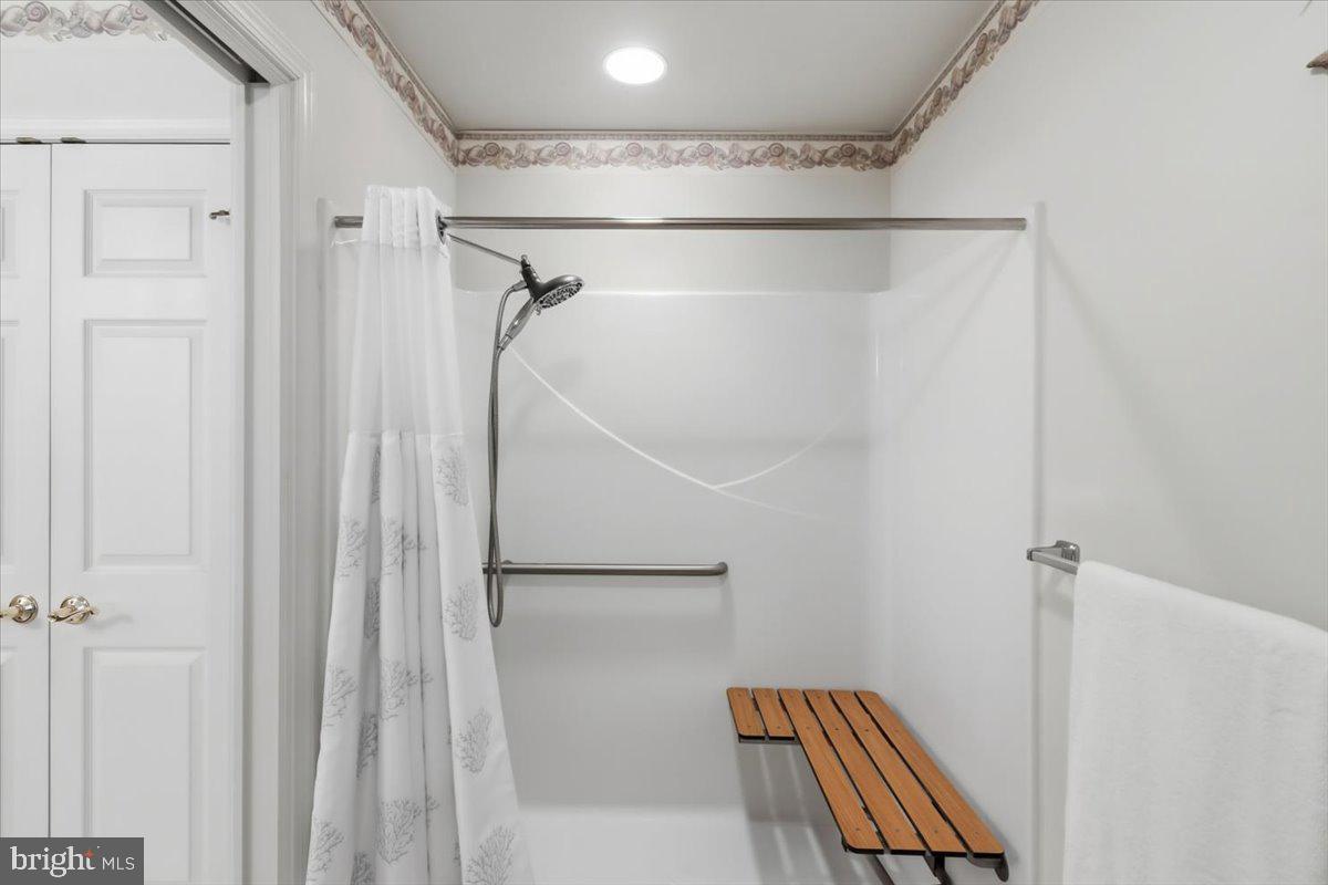 PARKSIDE - Residential