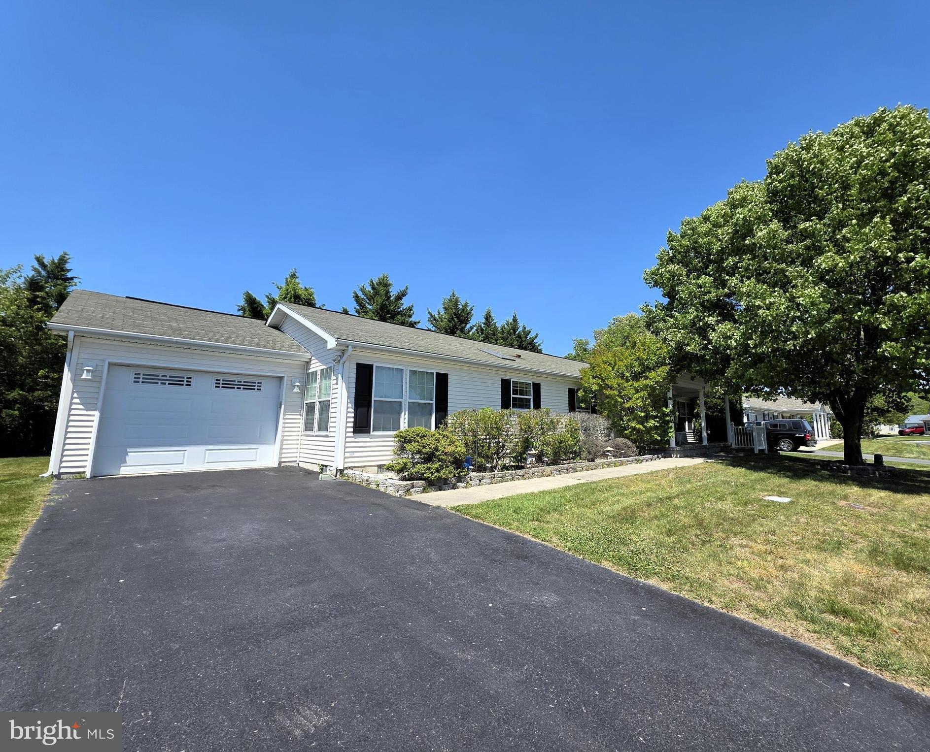 WILD MEADOWS - Residential