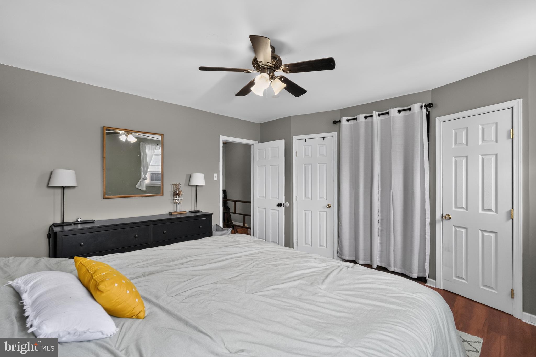 HOLMESBURG - Residential