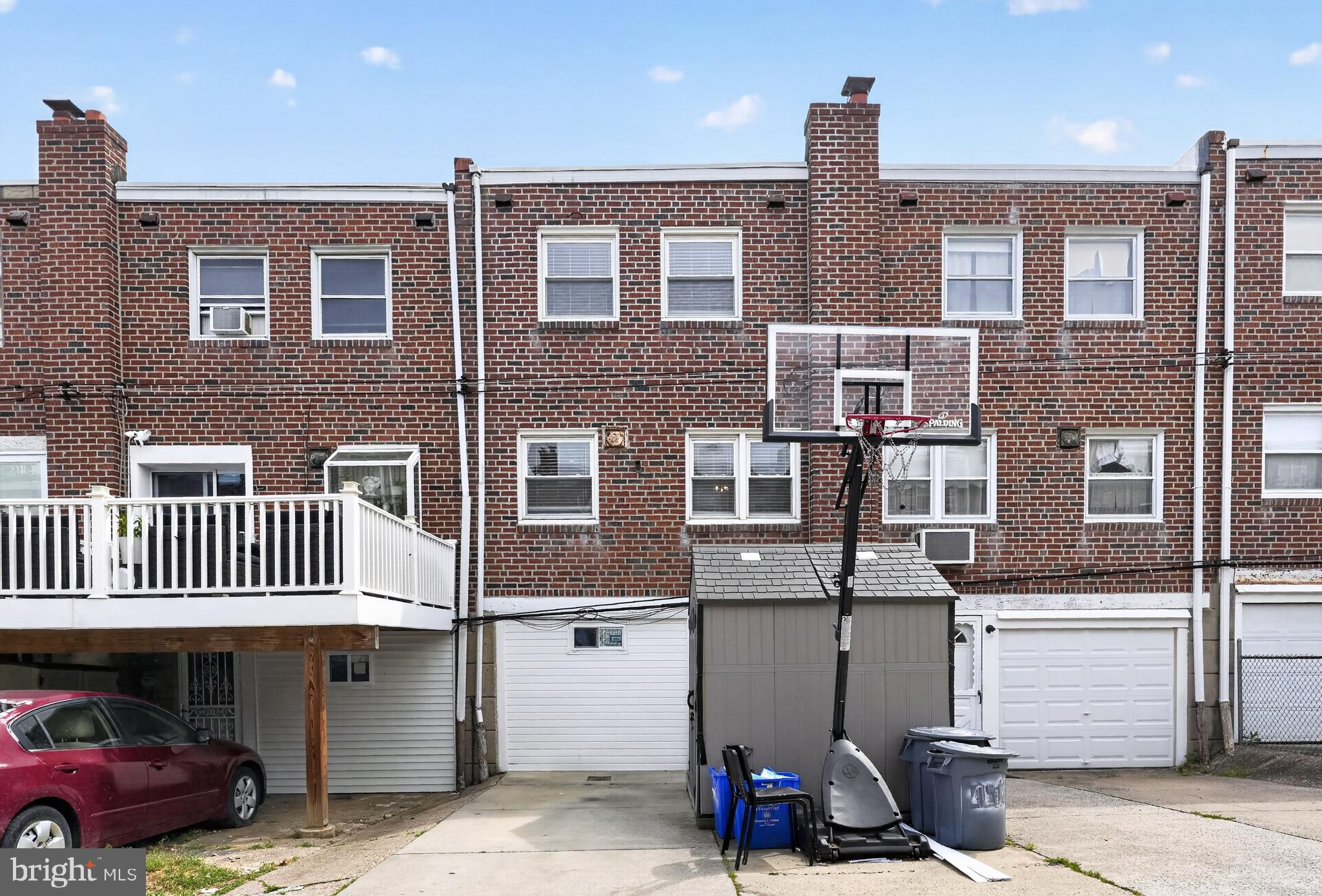 HOLMESBURG - Residential