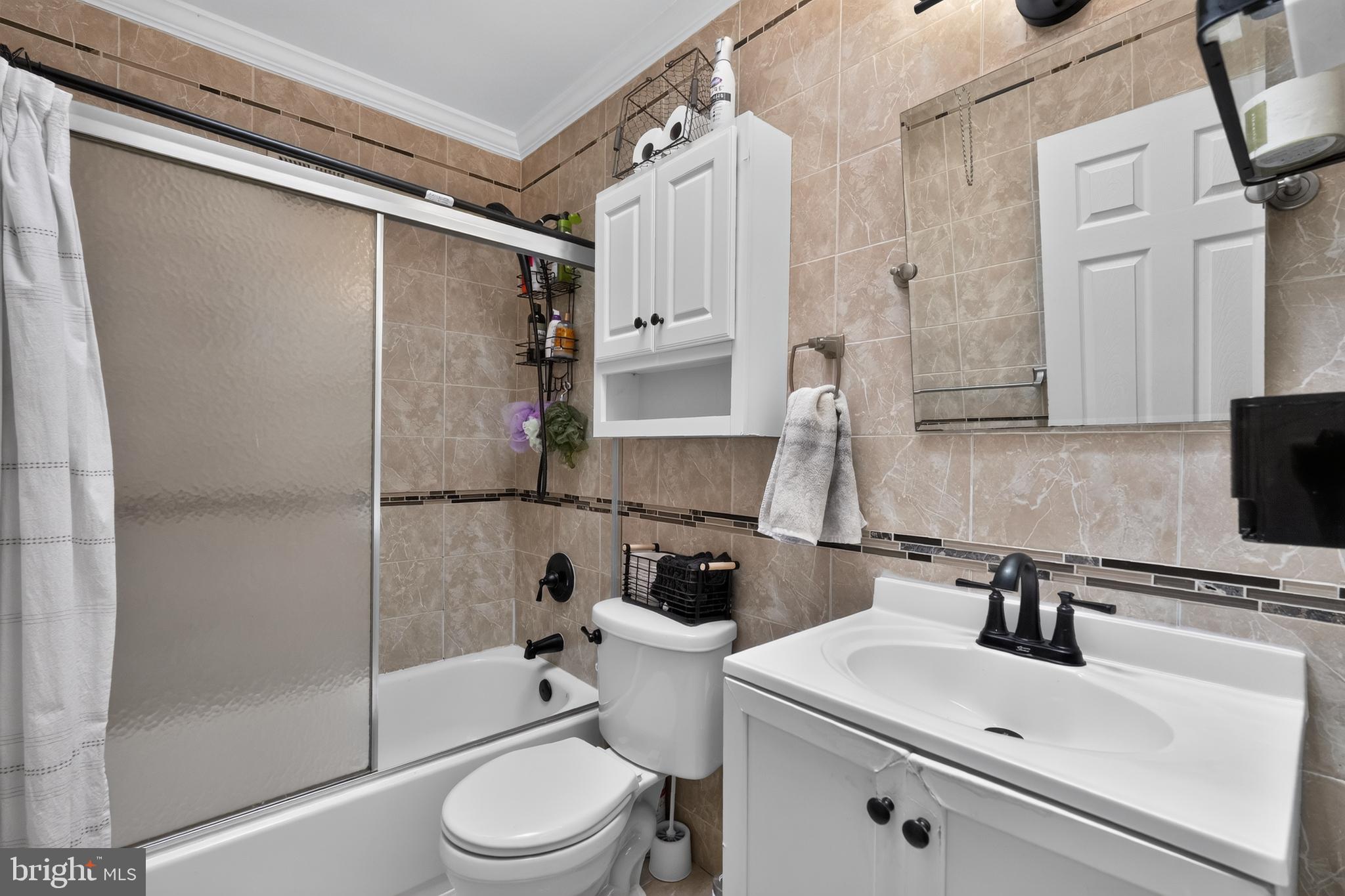 HOLMESBURG - Residential