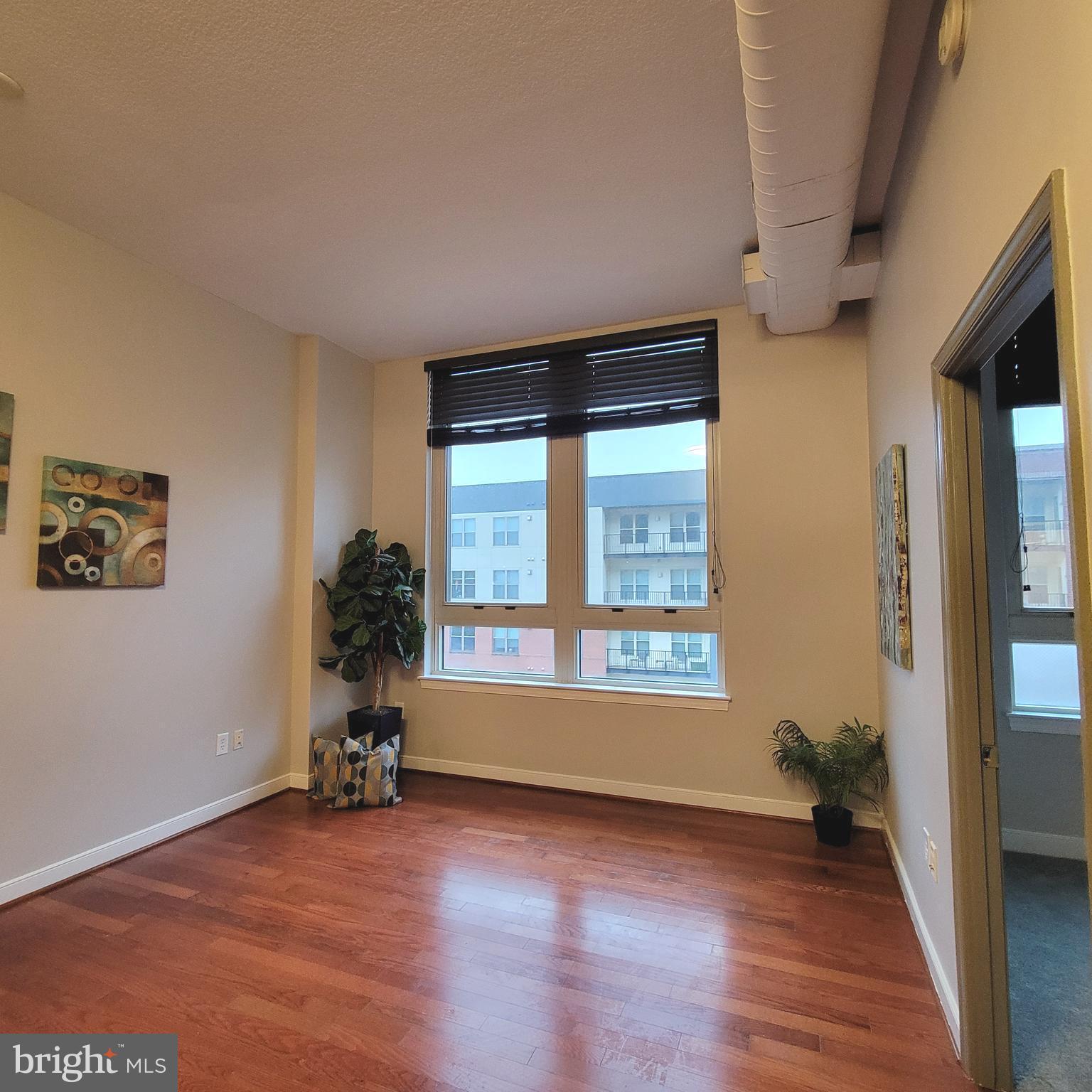 NATIONAL HARBOR - Residential