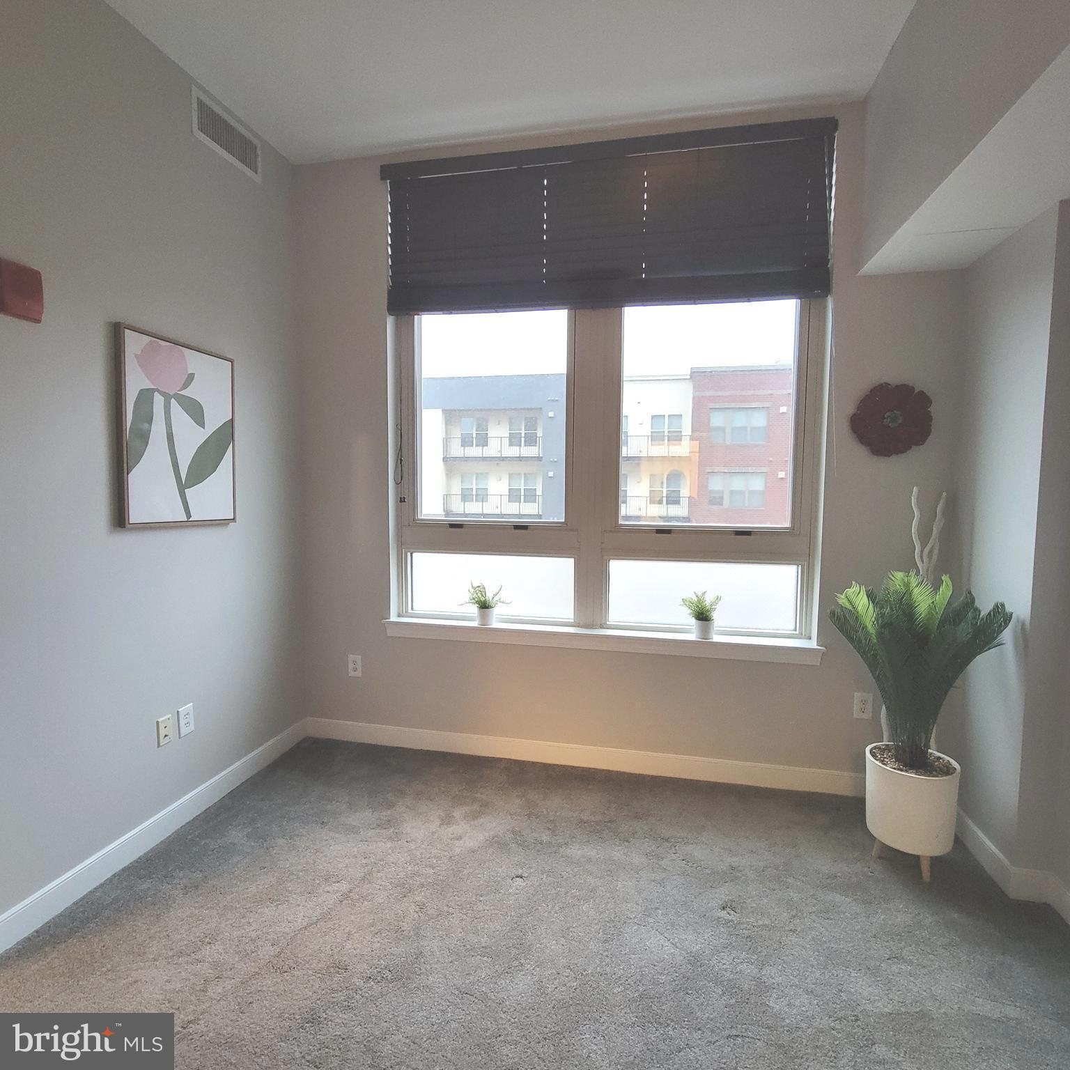 NATIONAL HARBOR - Residential