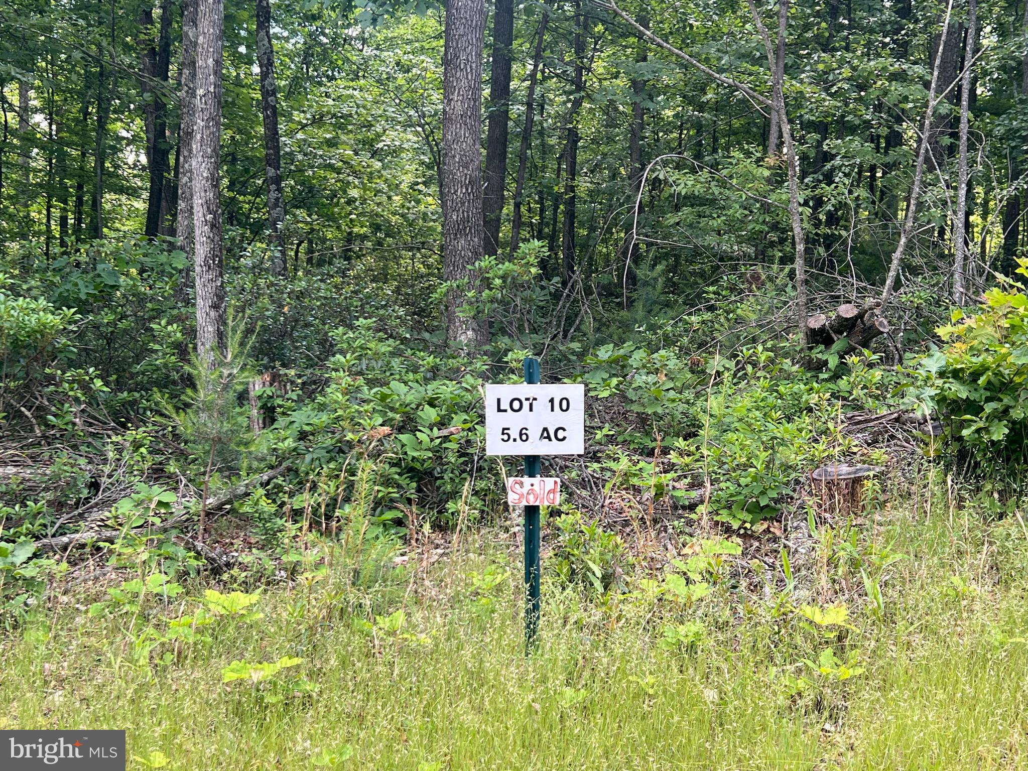 BLACKBERRY MEADOWS - Land