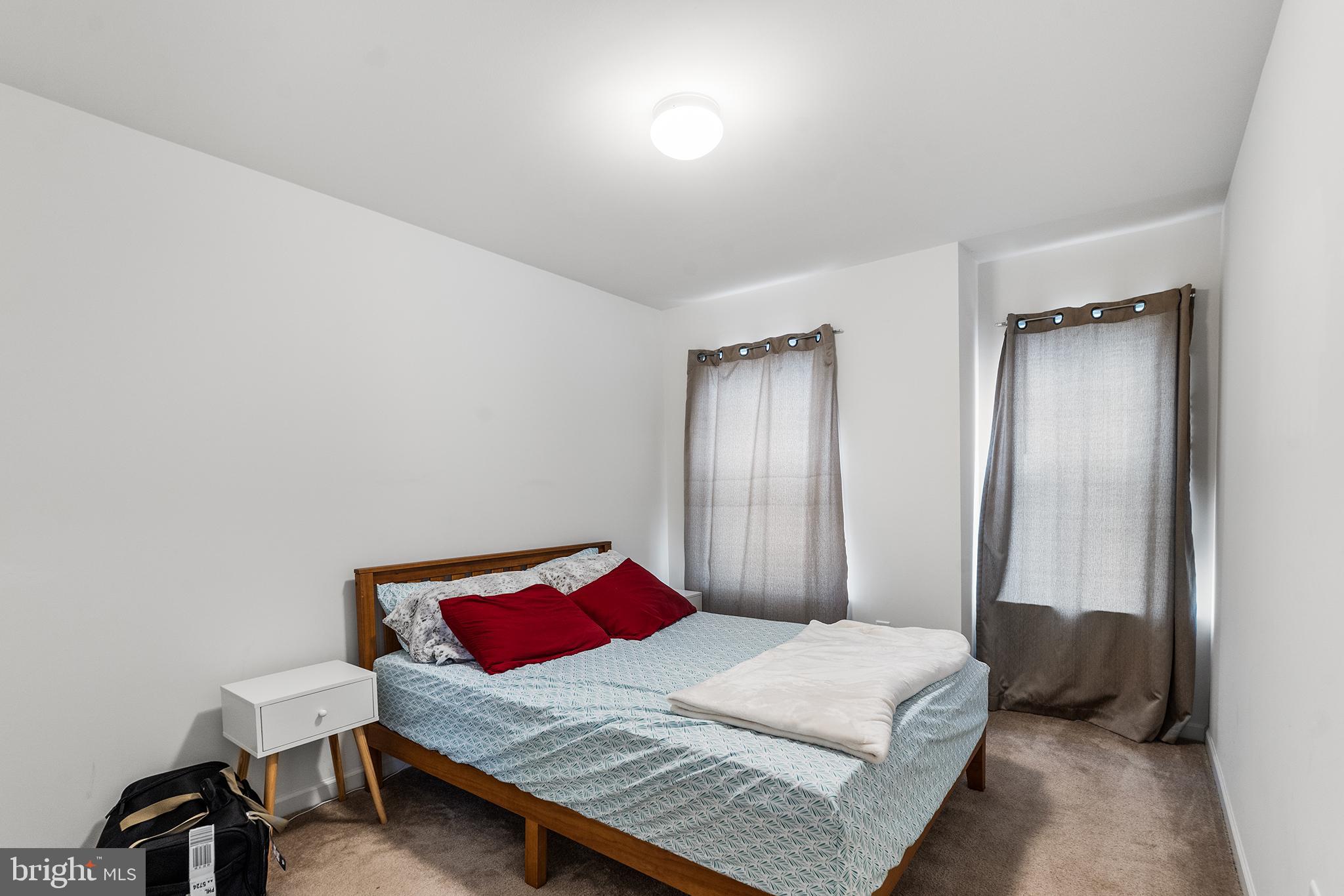 TIDBURY CROSSING - Residential