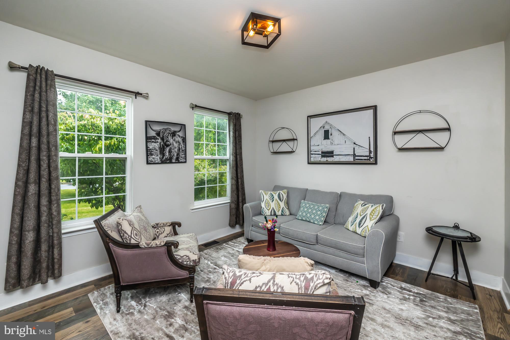 COWAN ESTATES - Residential