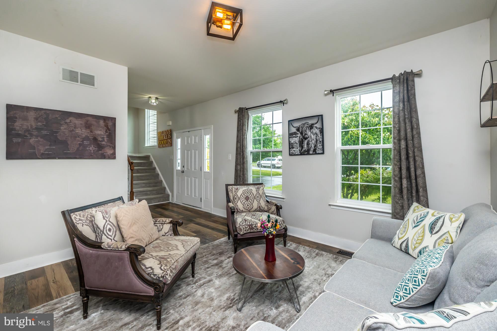 COWAN ESTATES - Residential