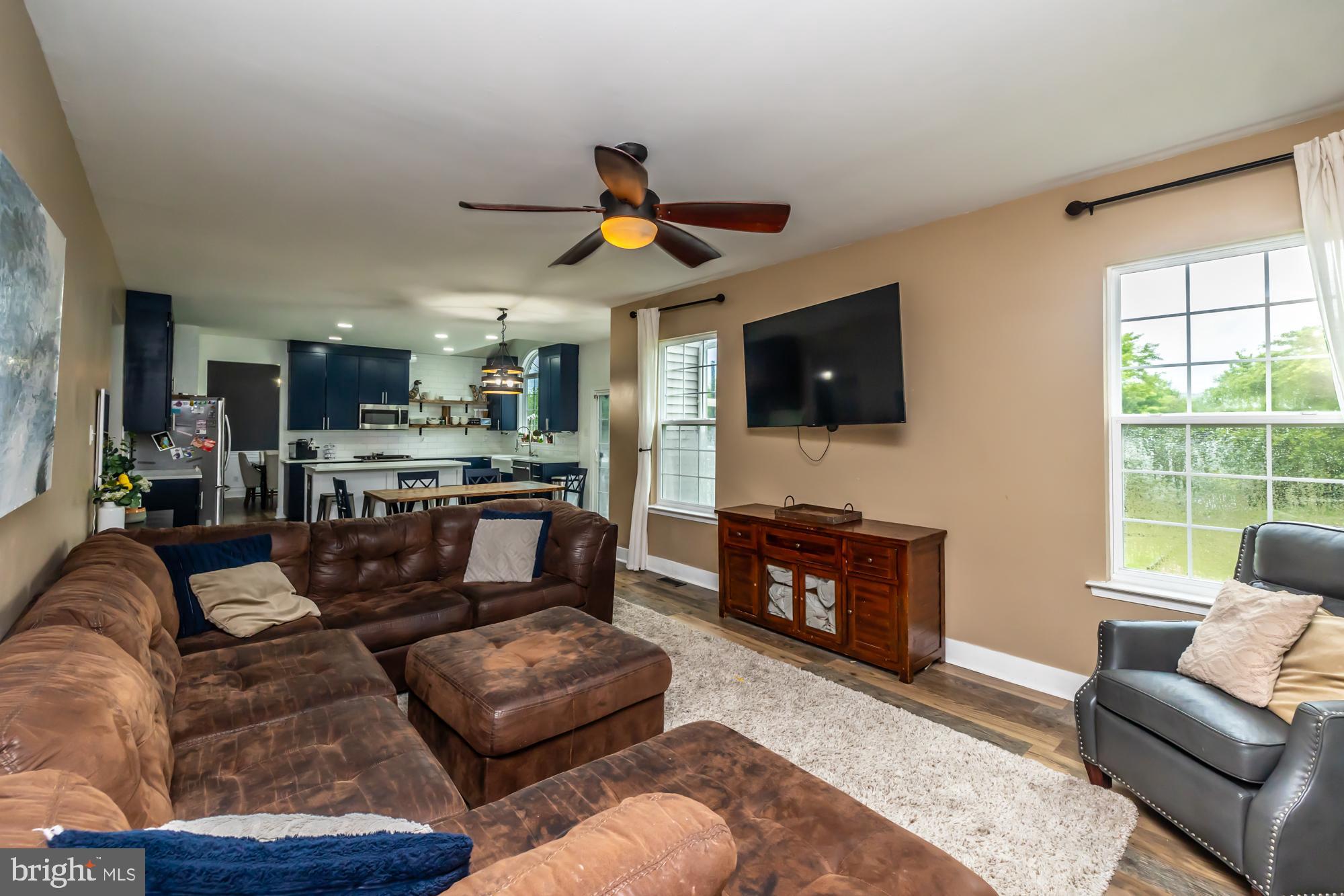 COWAN ESTATES - Residential