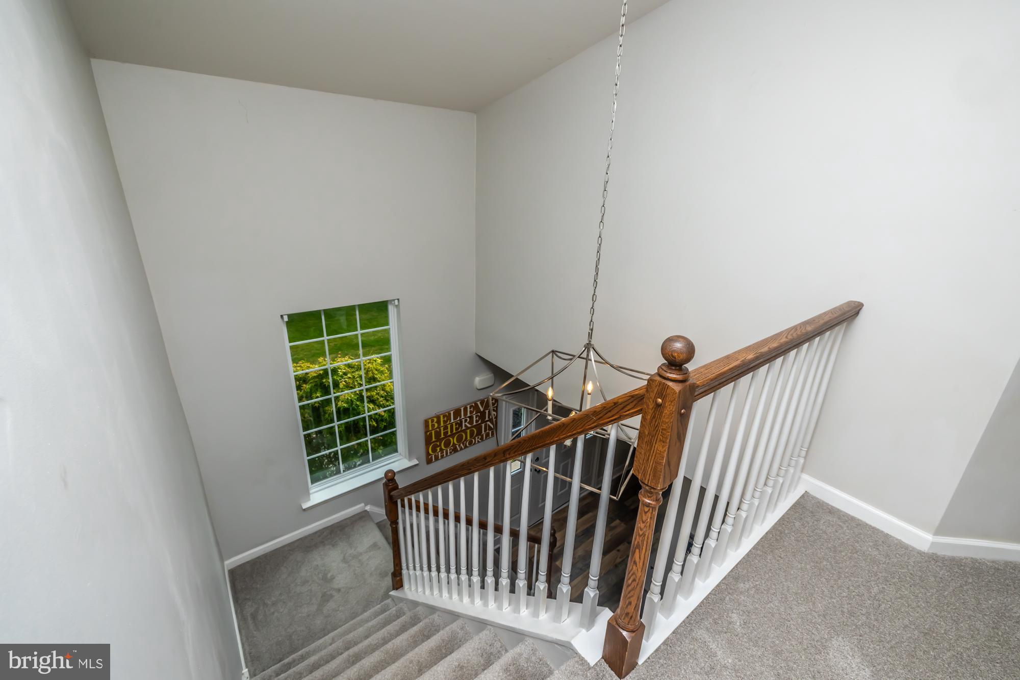 COWAN ESTATES - Residential