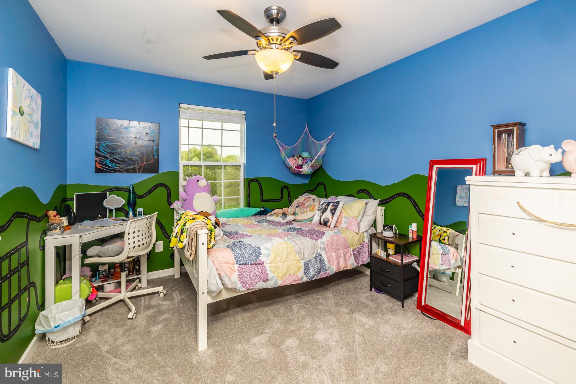 COWAN ESTATES - Residential