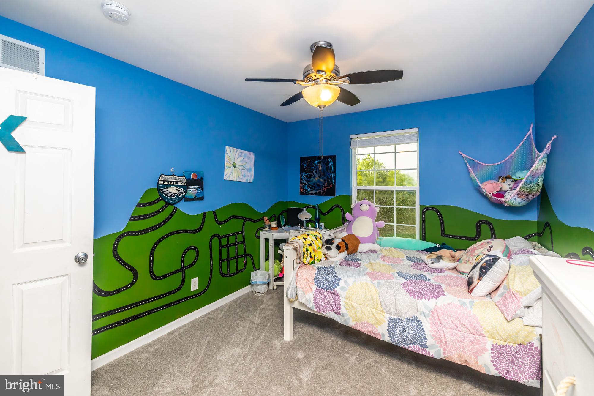 COWAN ESTATES - Residential