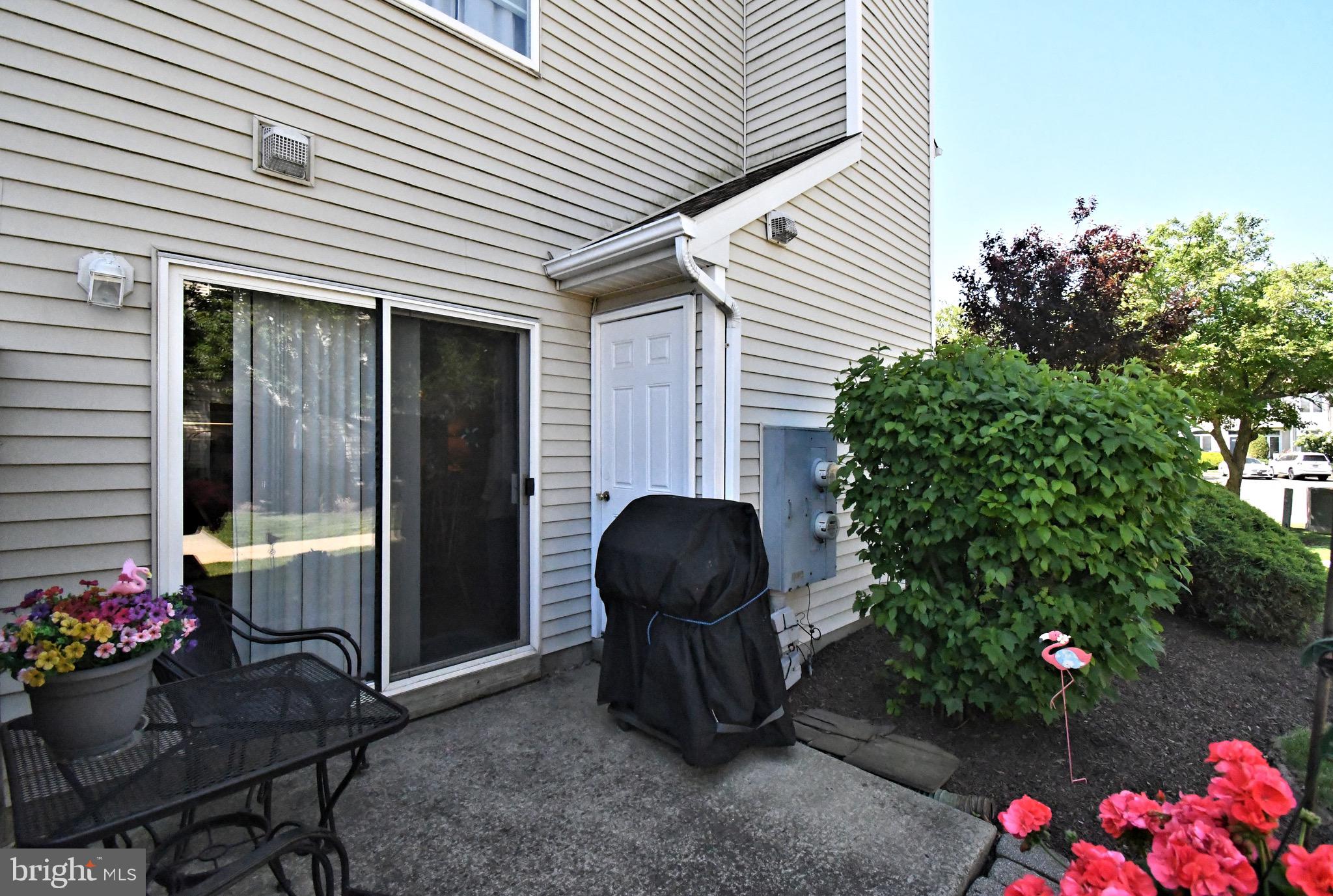 MONTGOMERY PLACE - Residential