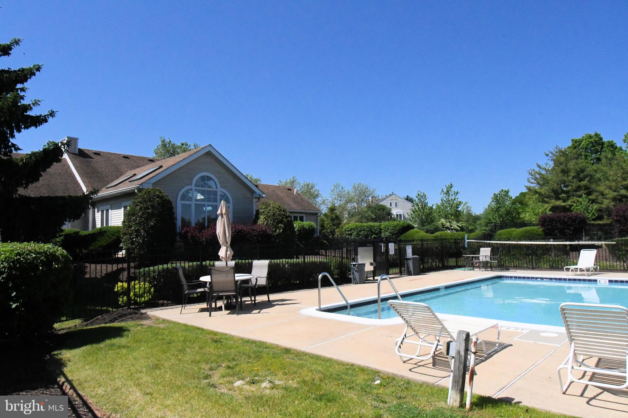 MONTGOMERY PLACE - Residential