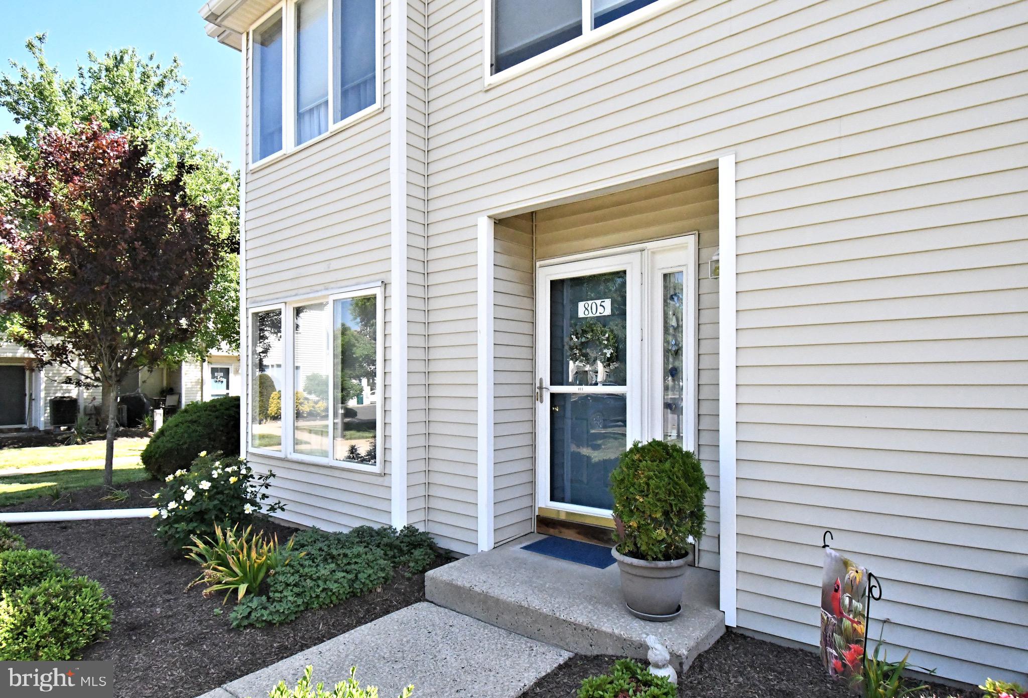 MONTGOMERY PLACE - Residential