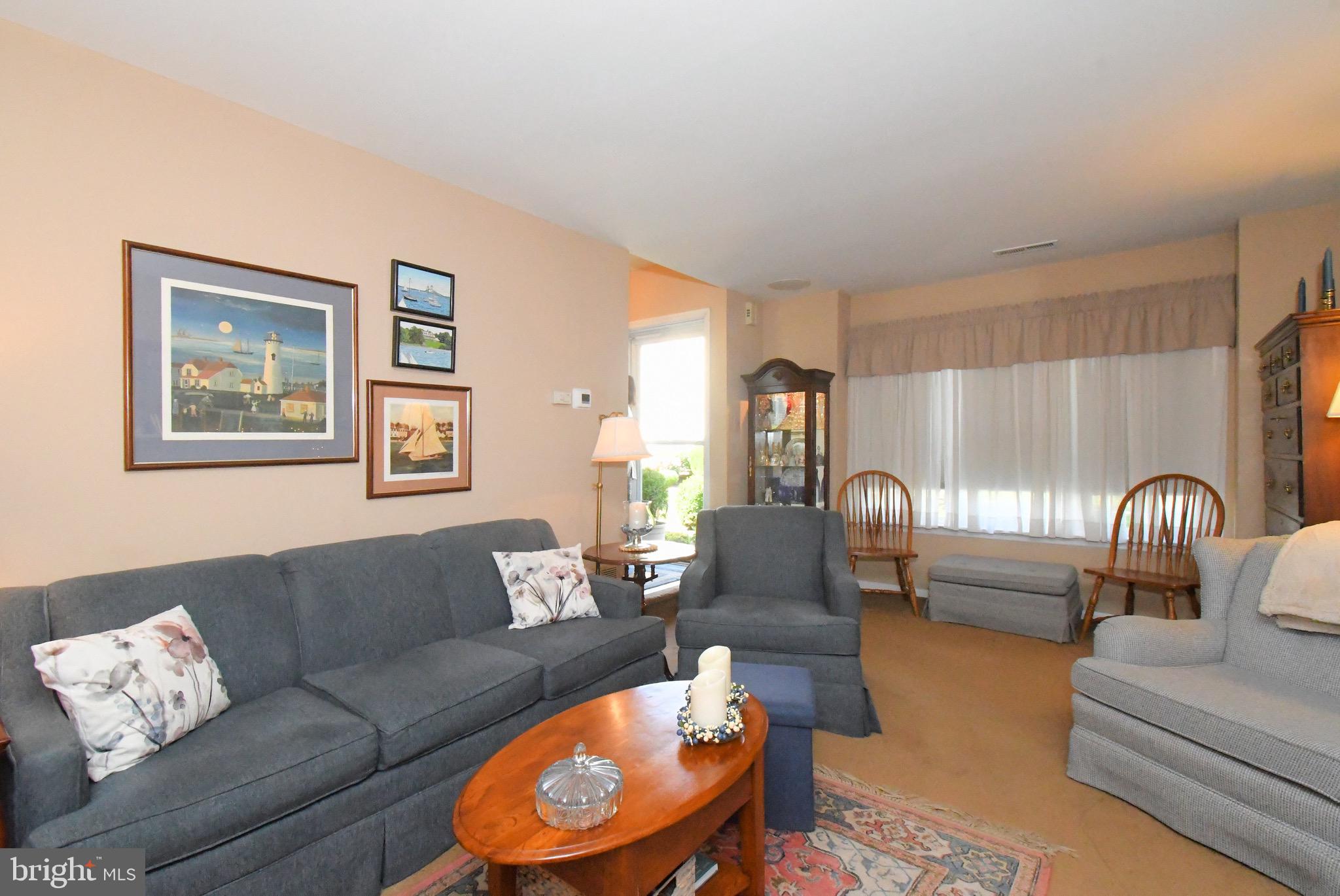 MONTGOMERY PLACE - Residential