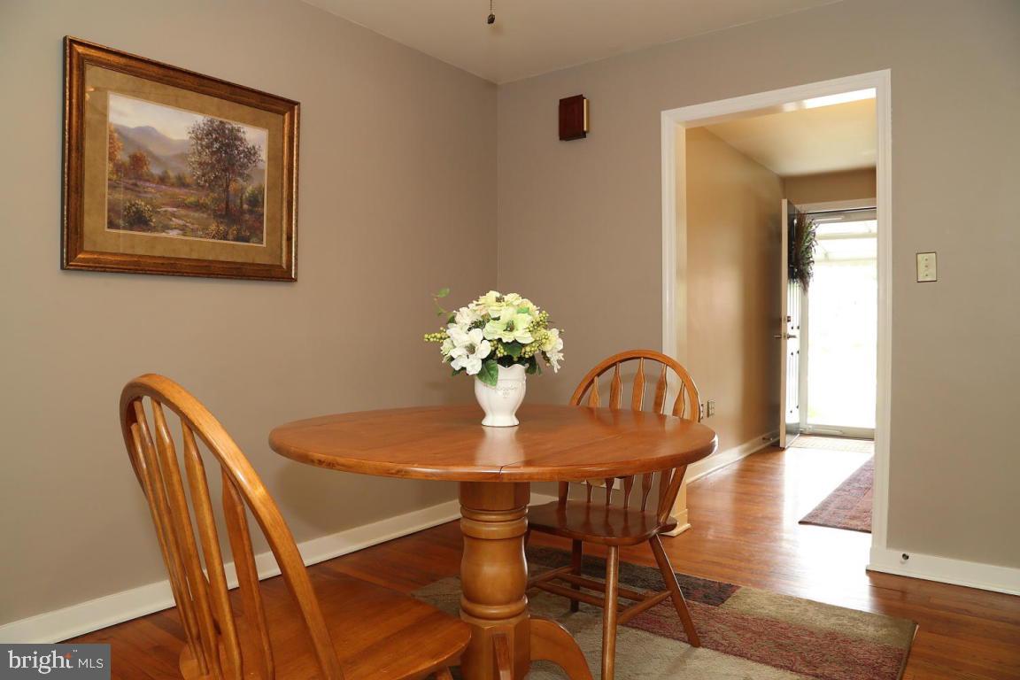 NEW HOLLAND - Residential
