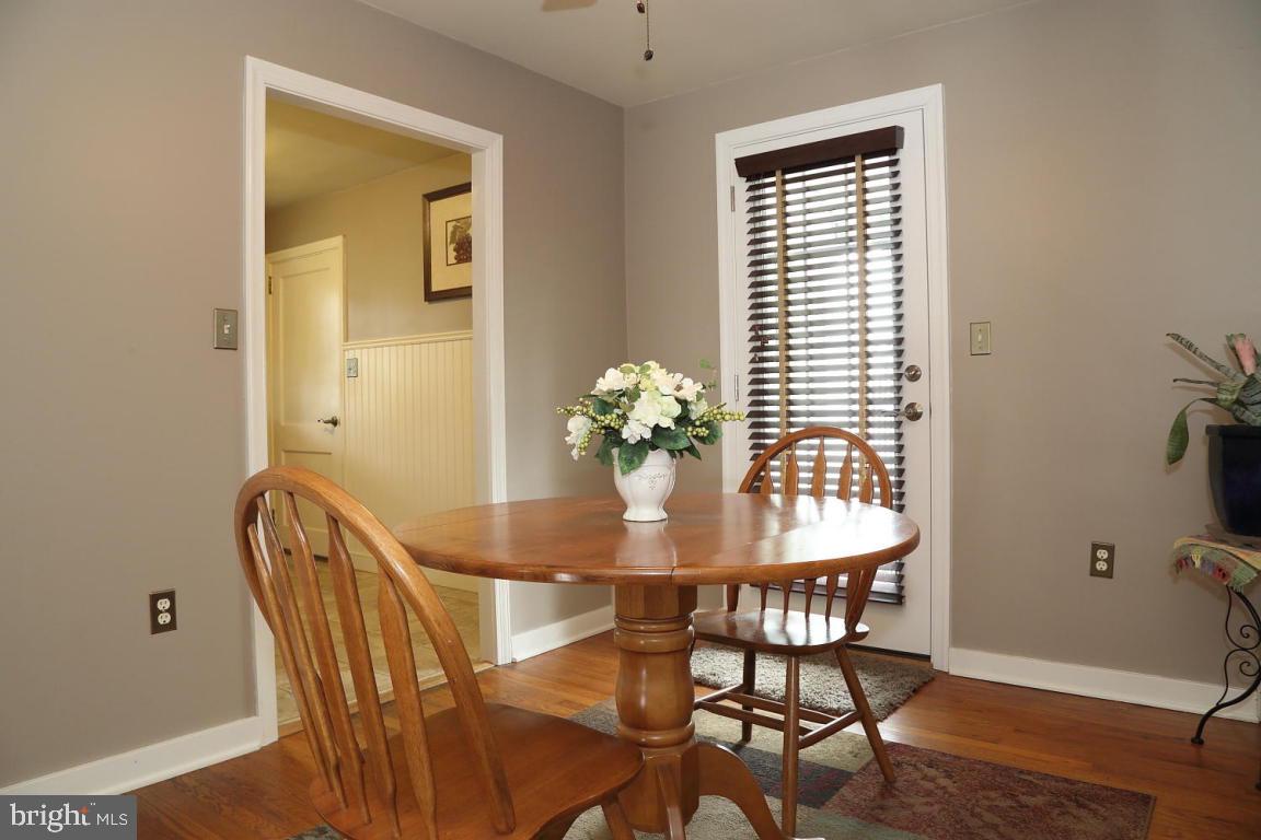 NEW HOLLAND - Residential