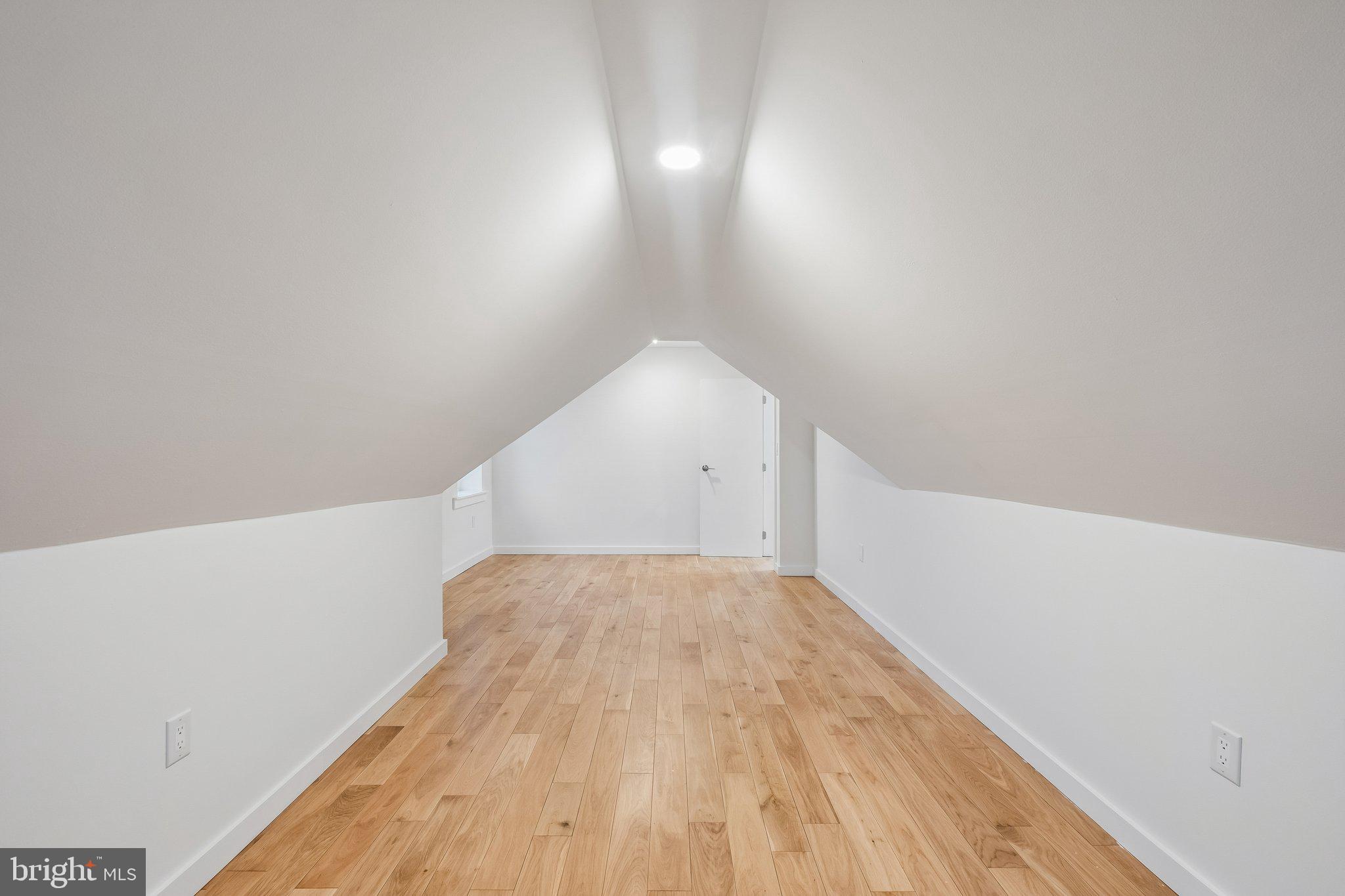 OVERBROOK - Residential