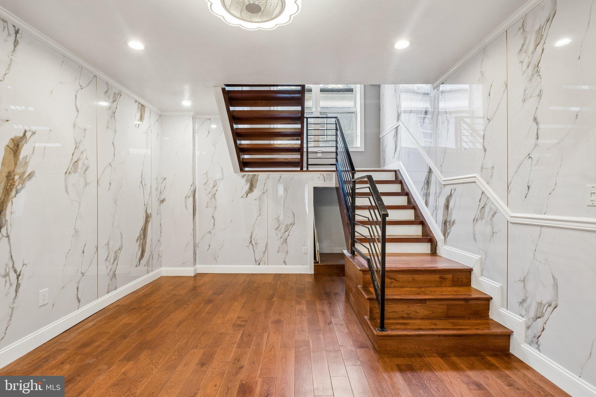 OVERBROOK - Residential