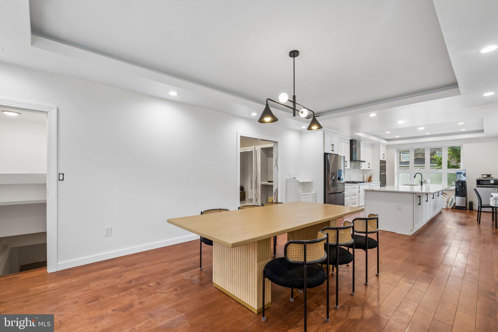 OVERBROOK - Residential