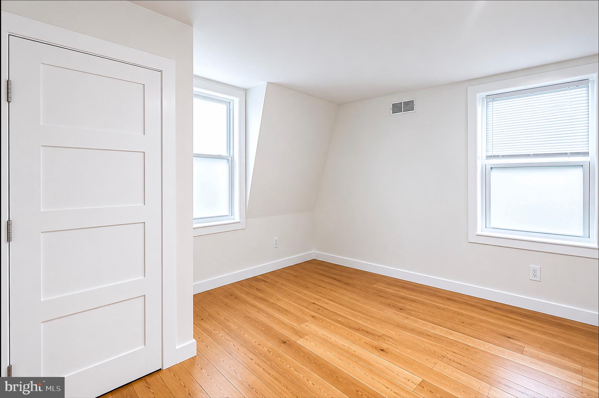 OVERBROOK - Residential