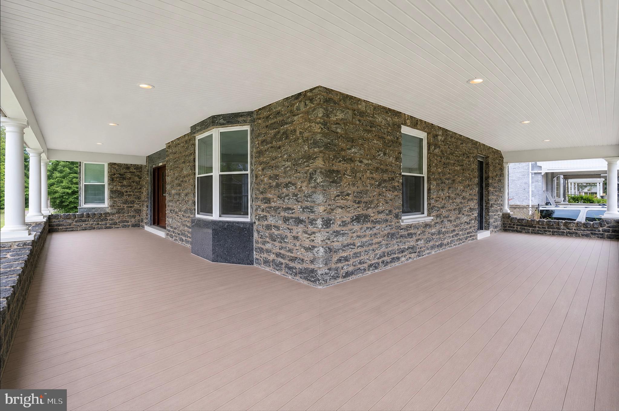 OVERBROOK - Residential
