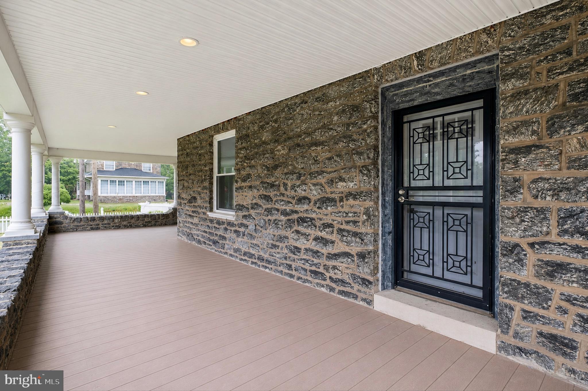 OVERBROOK - Residential