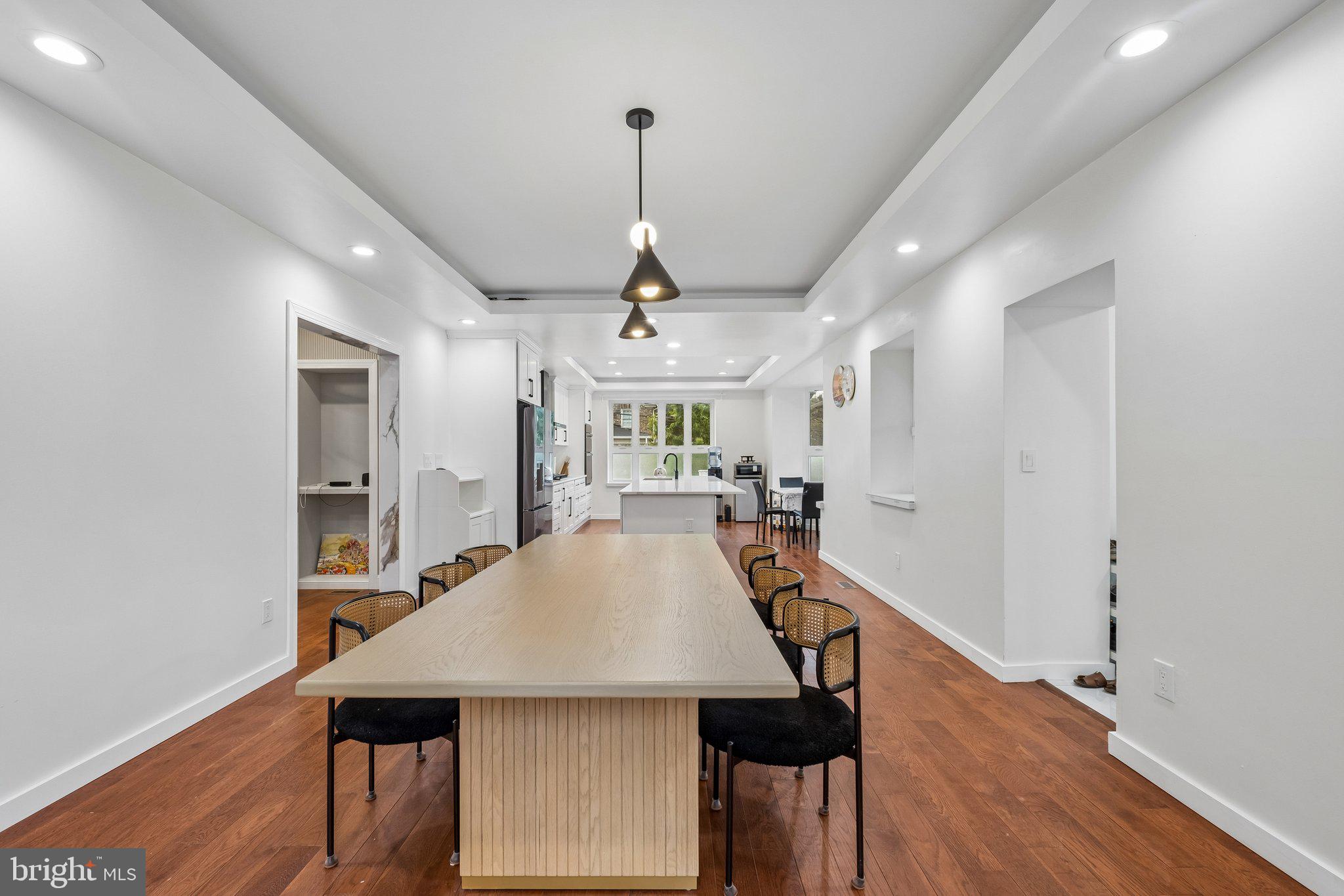 OVERBROOK - Residential
