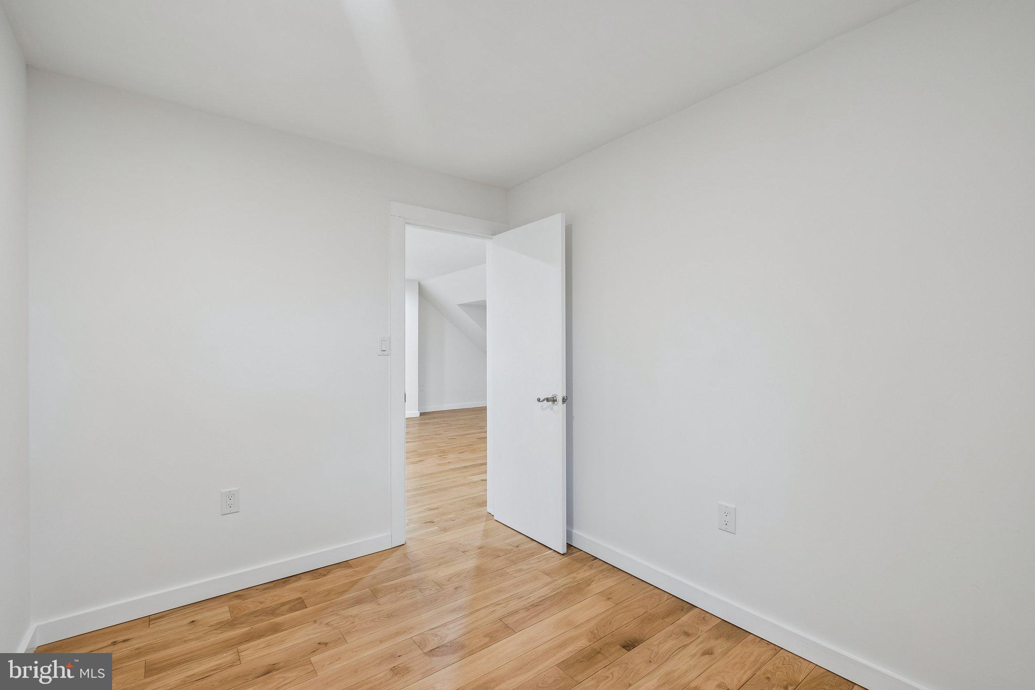 OVERBROOK - Residential