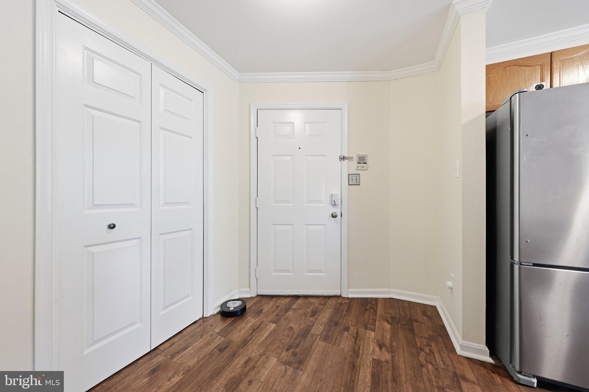 LAKETREE - Residential