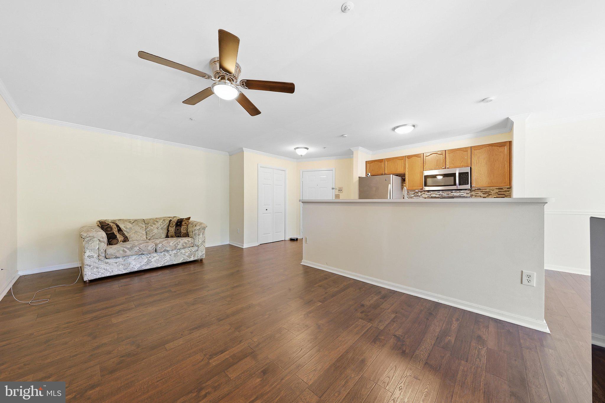LAKETREE - Residential