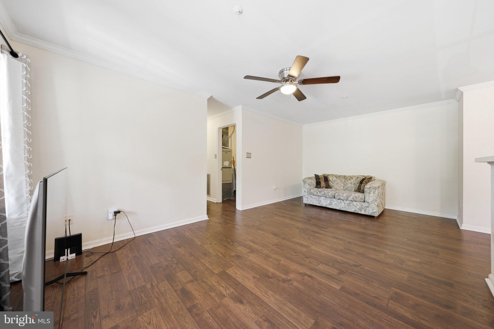 LAKETREE - Residential