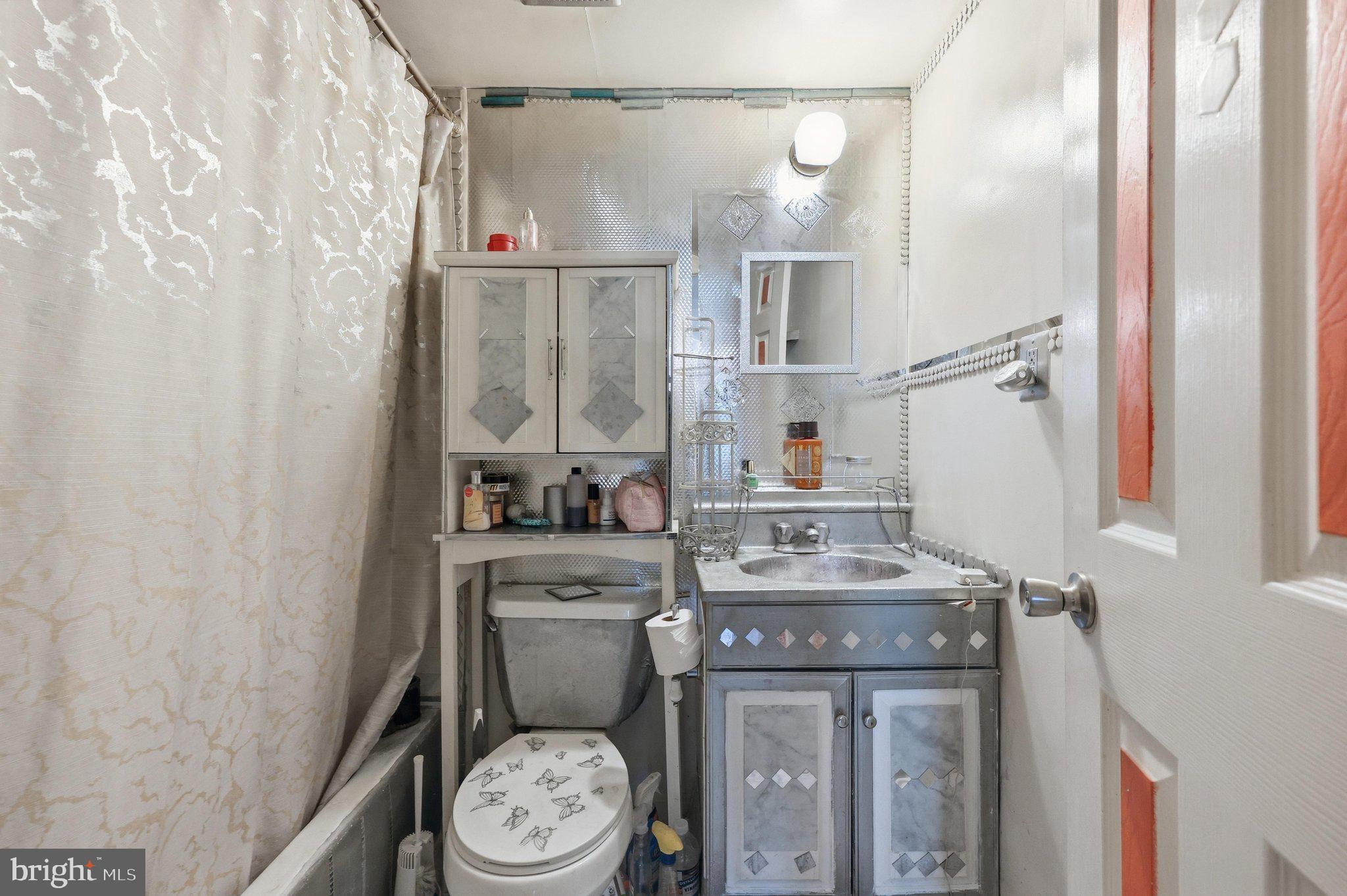 SUFFOLK PLACE - Residential