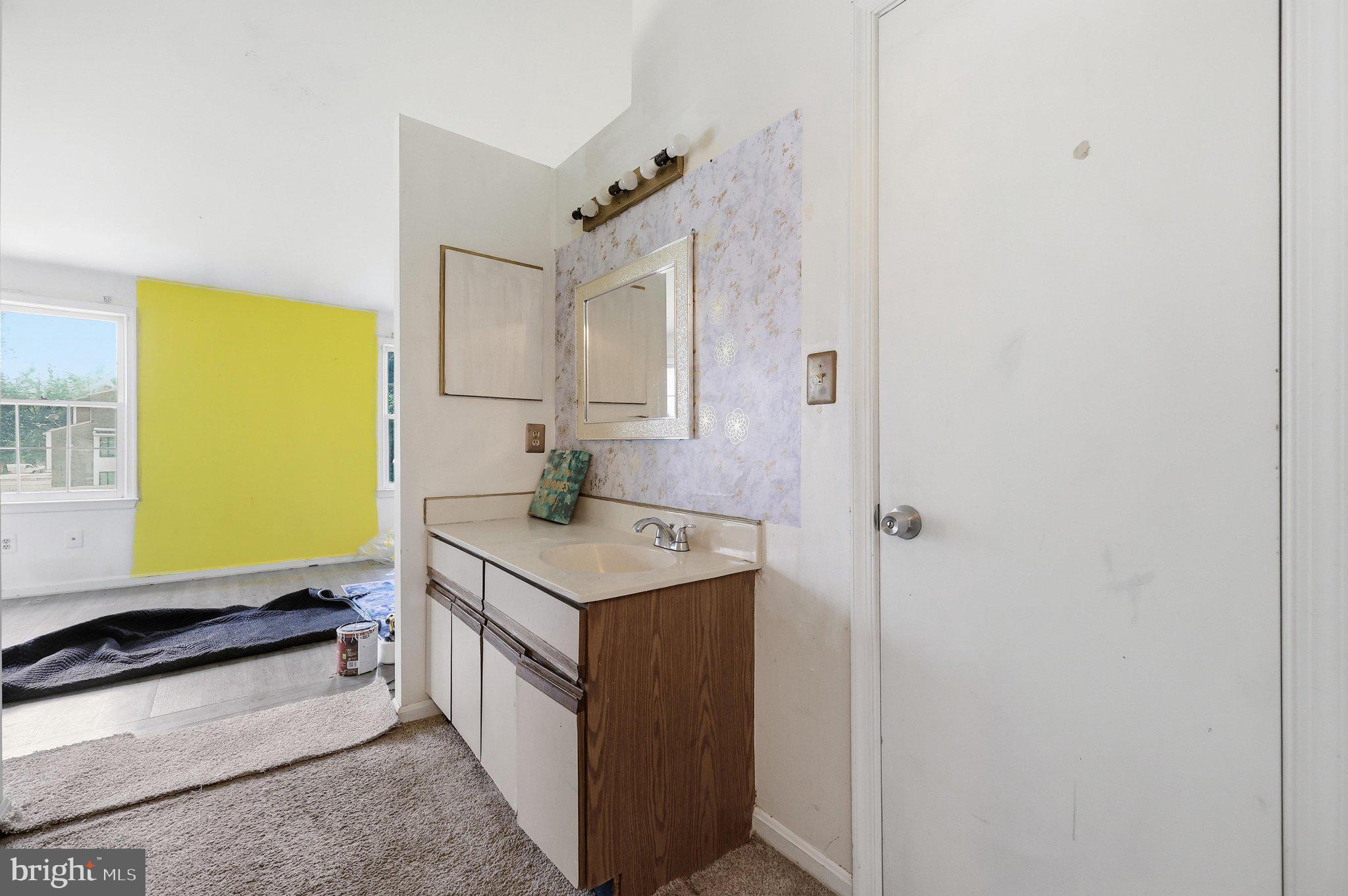 SUFFOLK PLACE - Residential