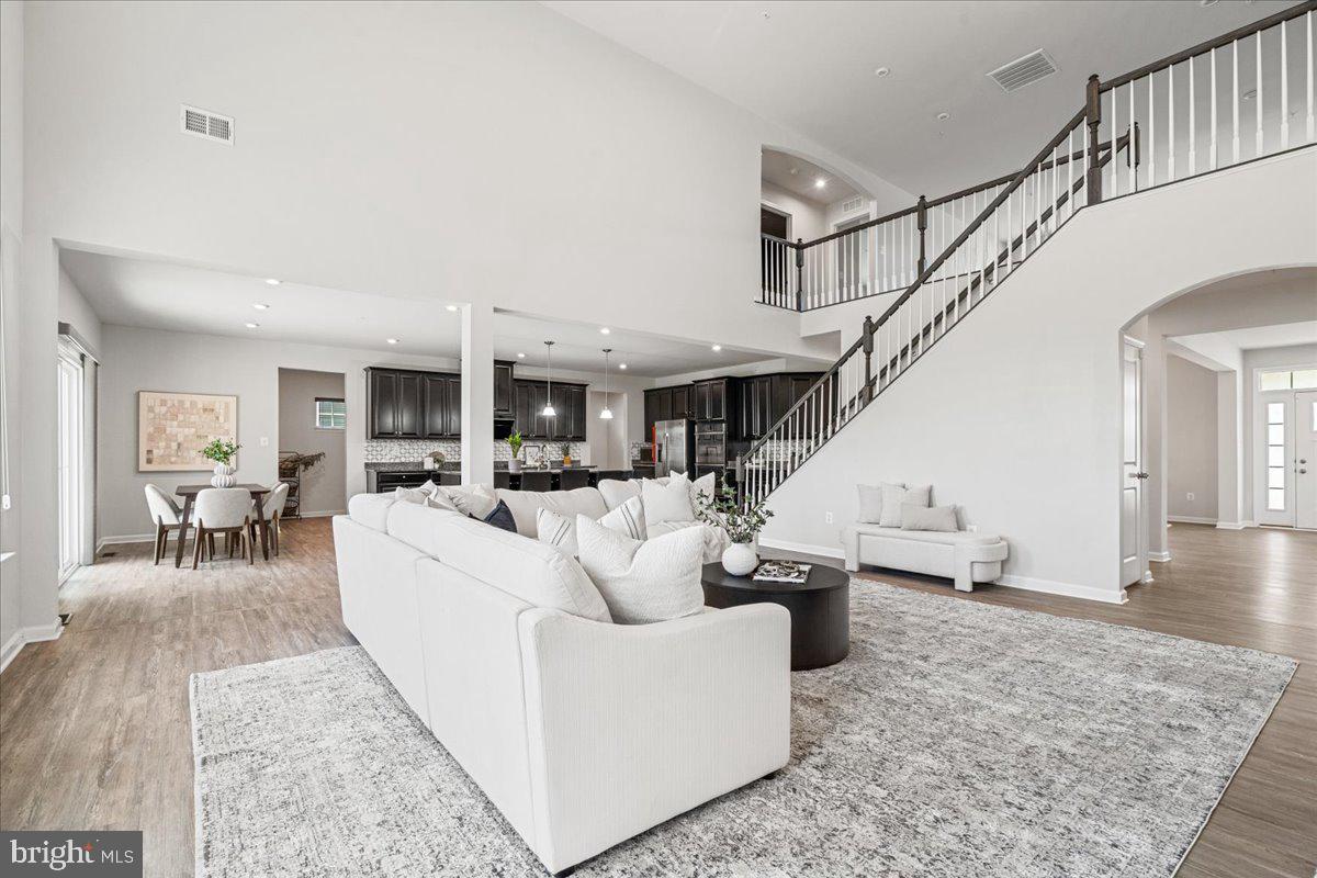 SPRING VIEW ESTATES - Residential